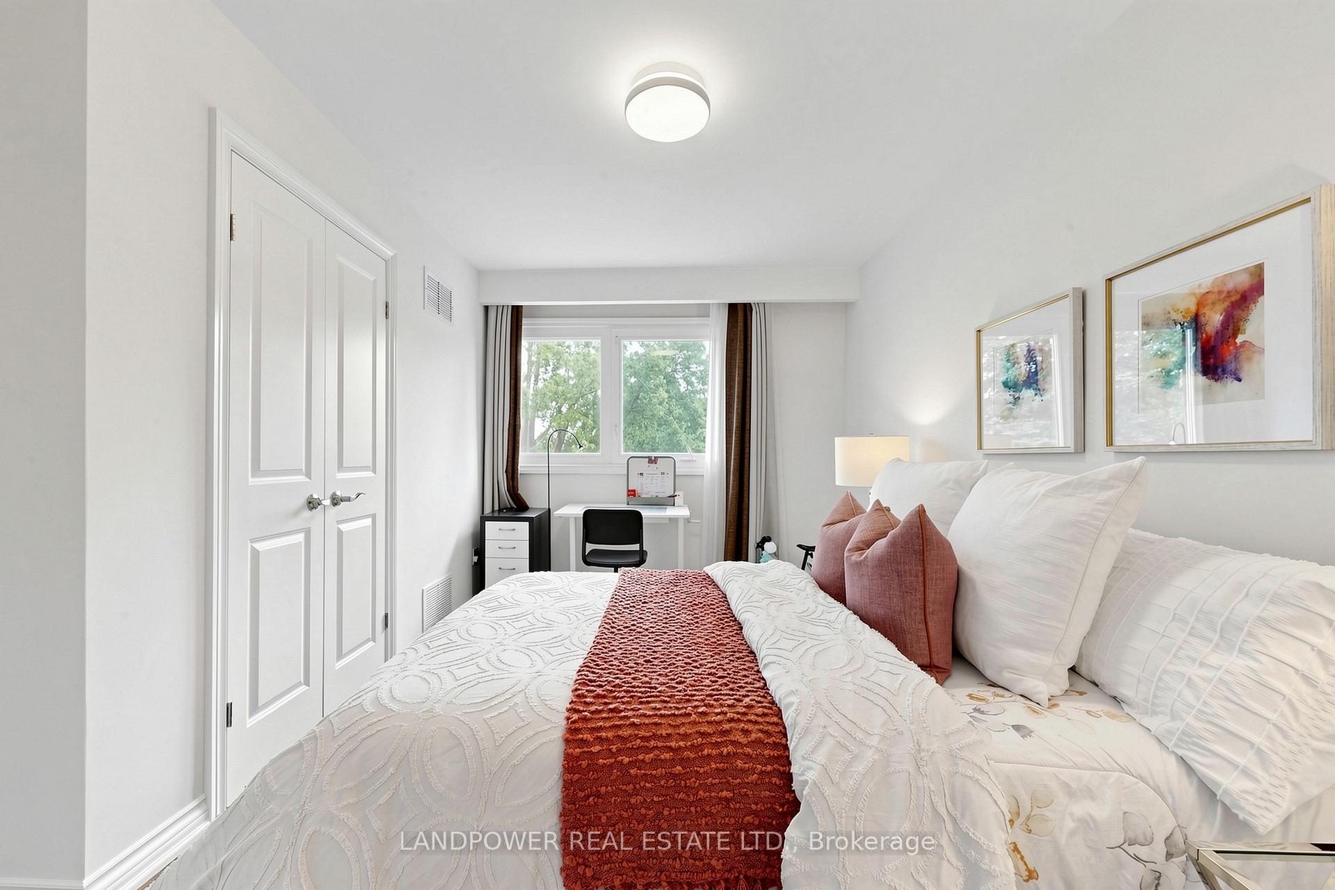 Photo 34 of 317 Paisley Boulevard W, Mississauga, Cooksville — HOMEH