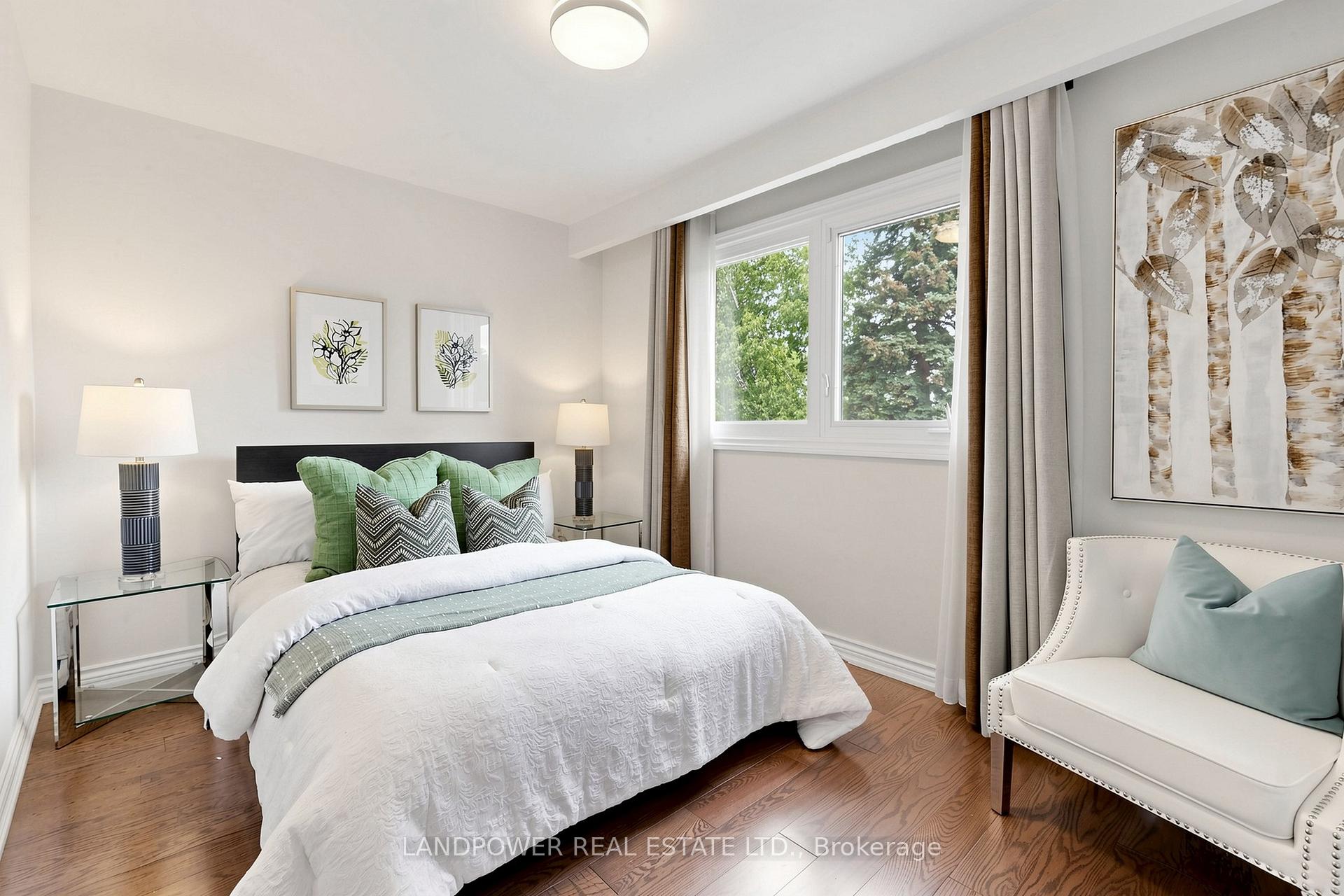 Photo 35 of 317 Paisley Boulevard W, Mississauga, Cooksville — HOMEH