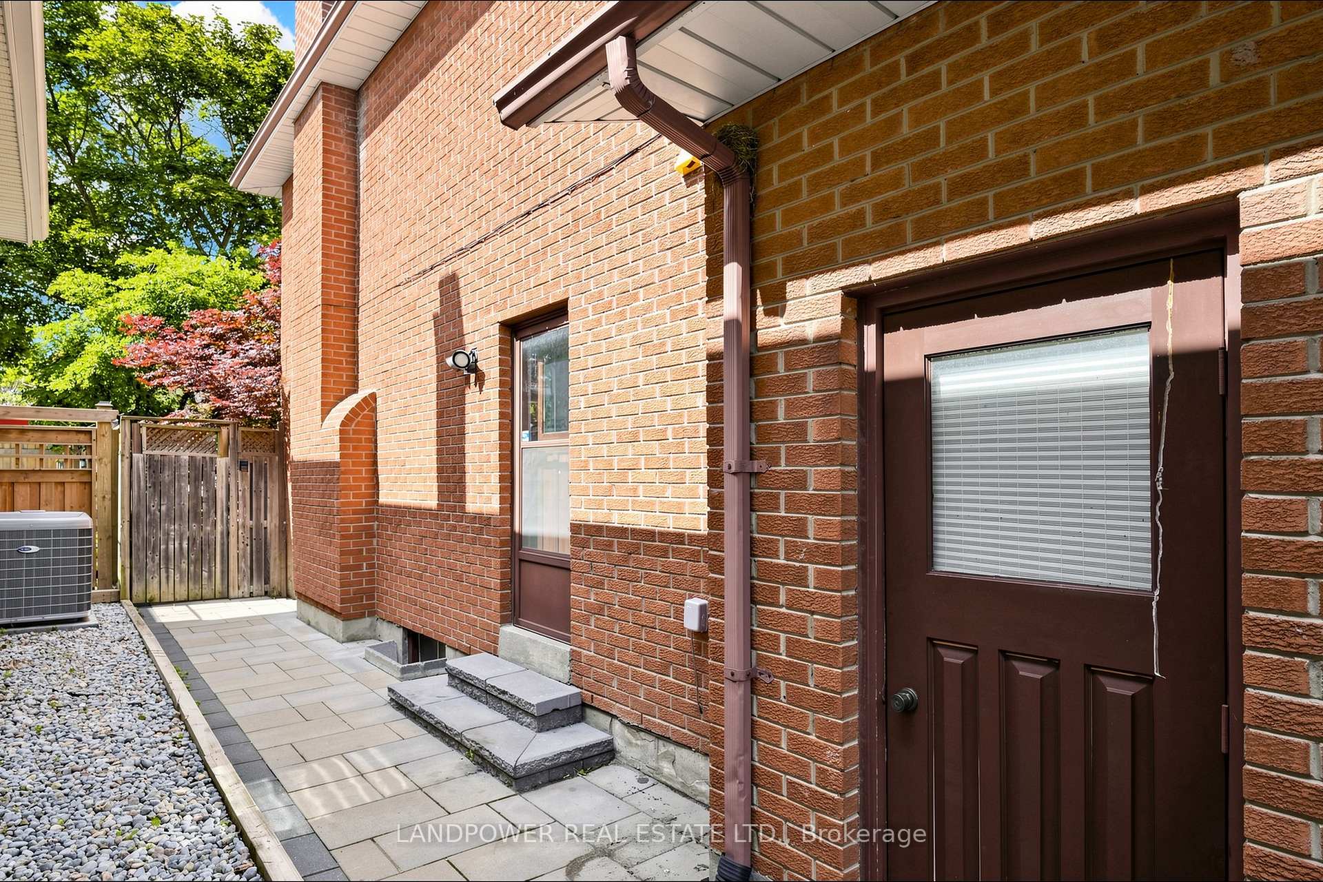Photo 50 of 317 Paisley Boulevard W, Mississauga, Cooksville — HOMEH