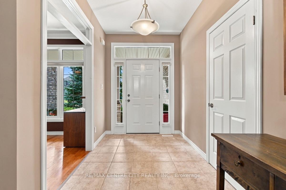 Photo 7 of 68 Willow Ridge Road, Middlesex Centre, Ilderton — HOMEH