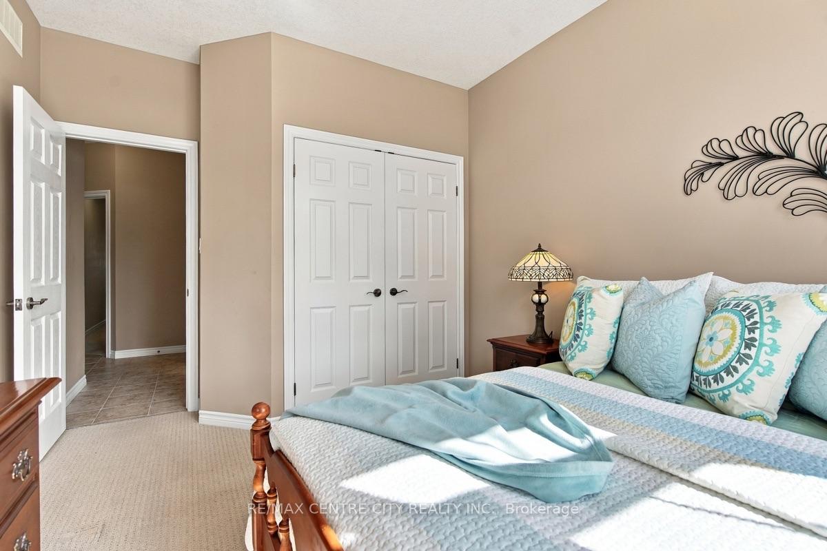 Photo 23 of 68 Willow Ridge Road, Middlesex Centre, Ilderton — HOMEH