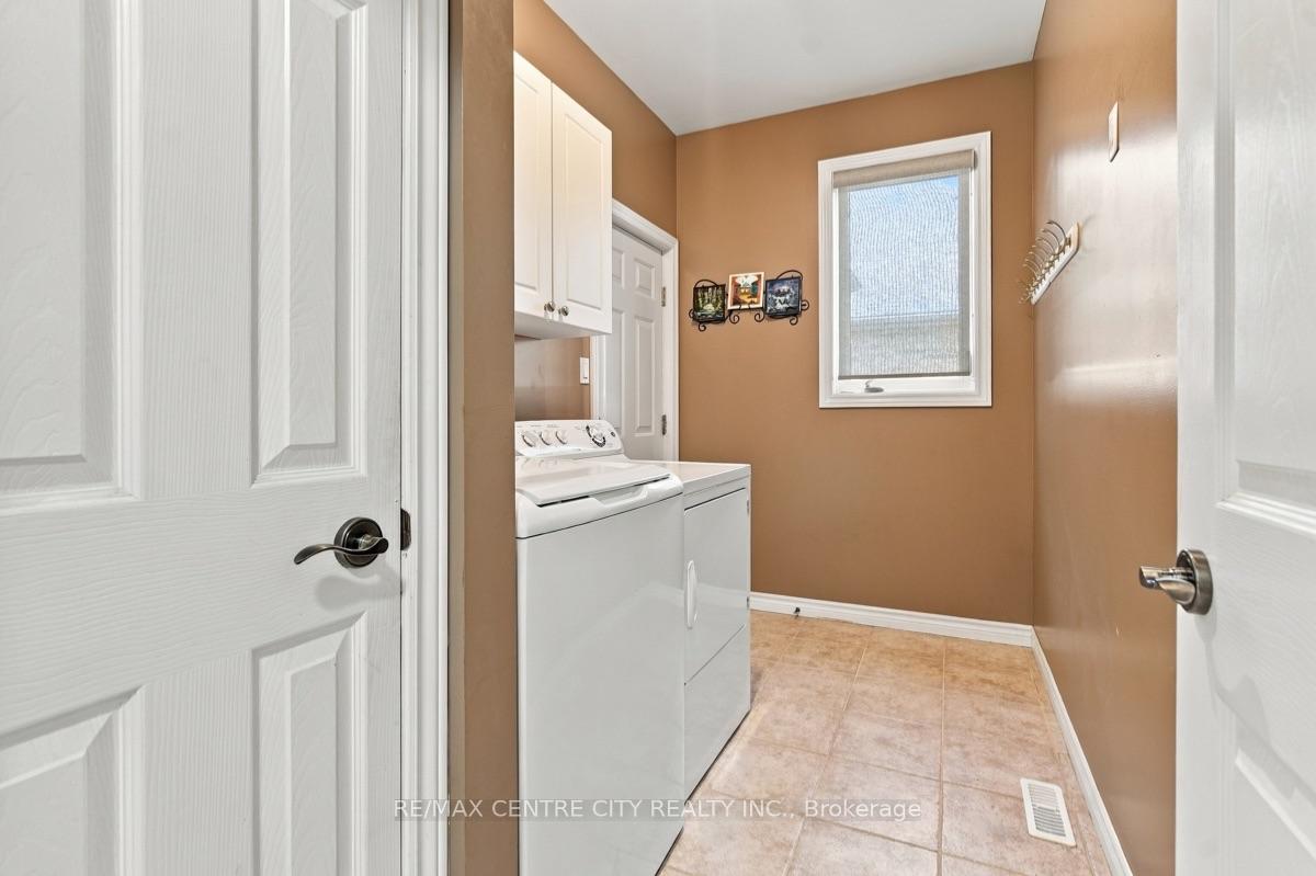 Photo 25 of 68 Willow Ridge Road, Middlesex Centre, Ilderton — HOMEH