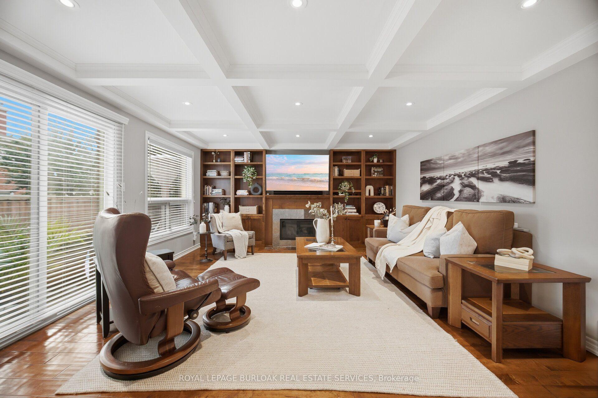 Photo 16 of 2796 Teak Crescent, Oakville, Clearview — HOMEH