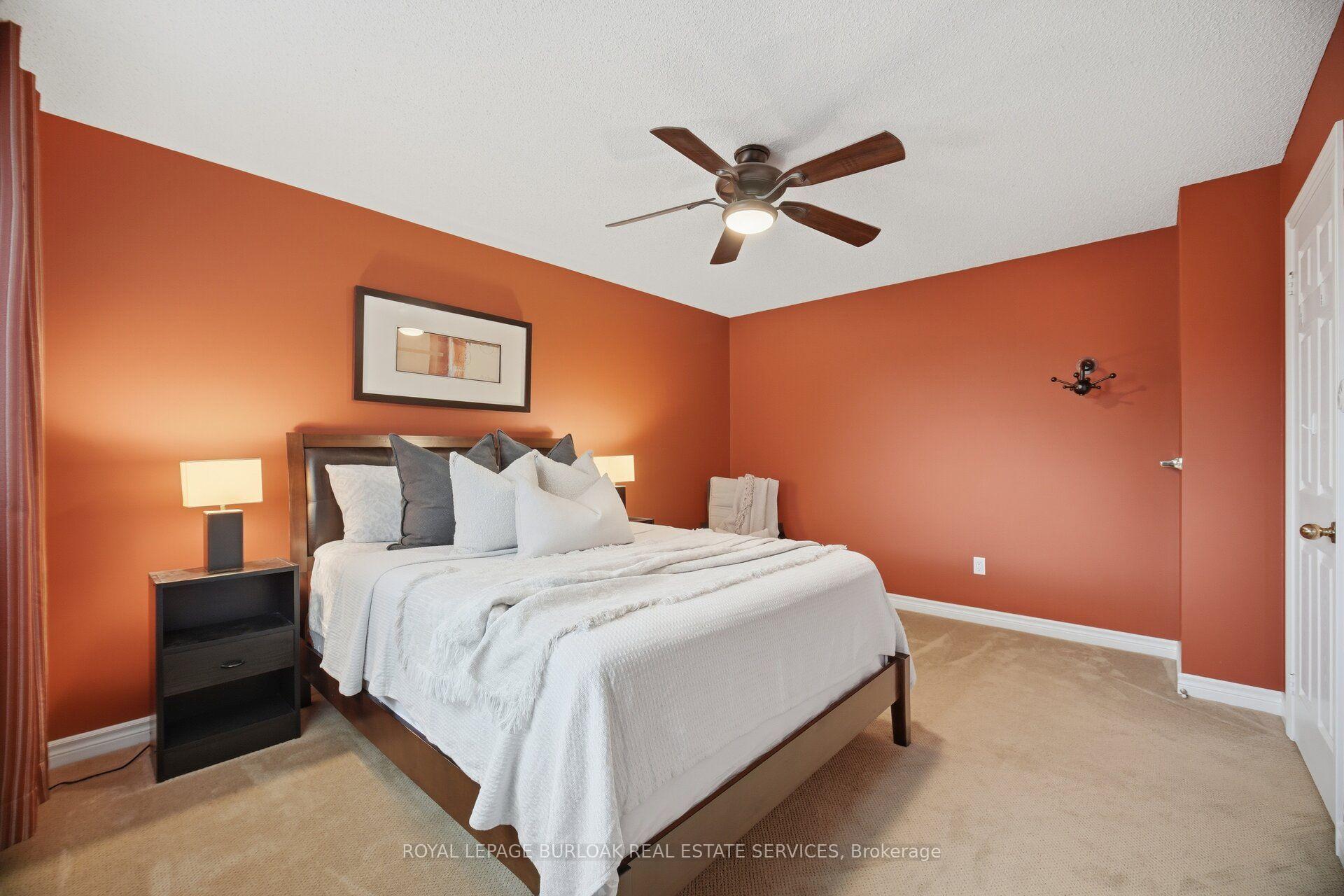 Photo 30 of 2796 Teak Crescent, Oakville, Clearview — HOMEH