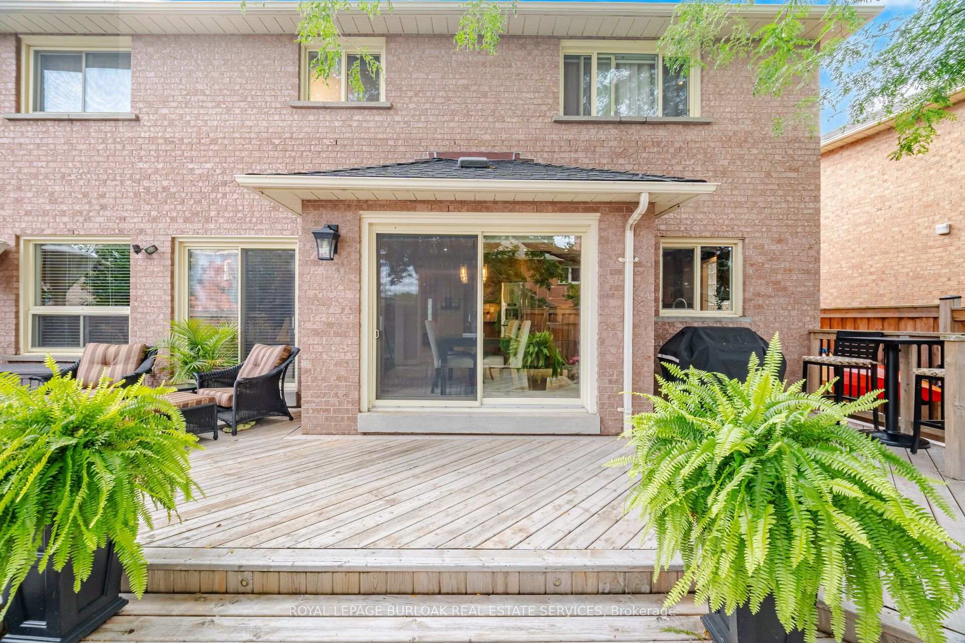 Photo 44 of 2796 Teak Crescent, Oakville, Clearview — HOMEH