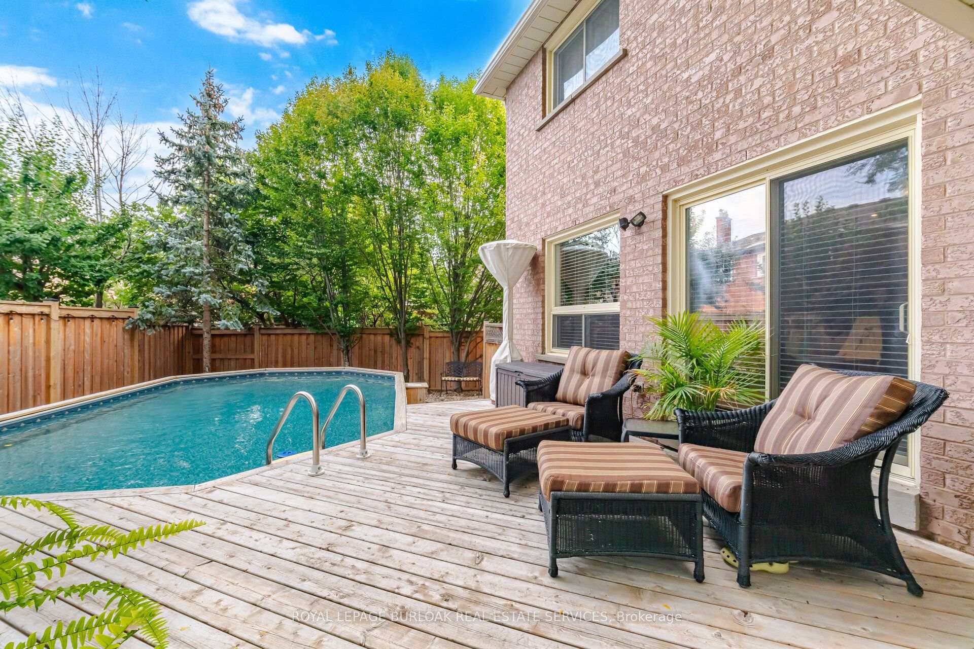 Photo 48 of 2796 Teak Crescent, Oakville, Clearview — HOMEH