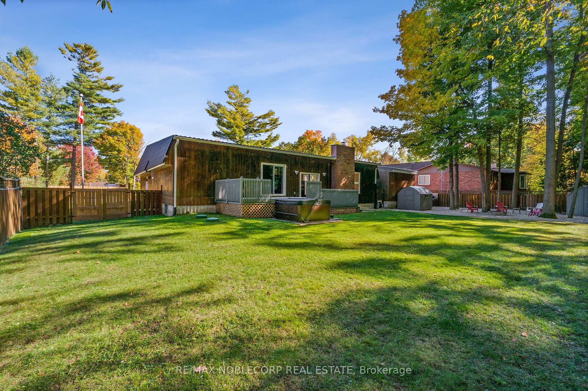 Photo 21 of 3914 Rosemary Lane, Innisfil, Rural Innisfil — HOMEH