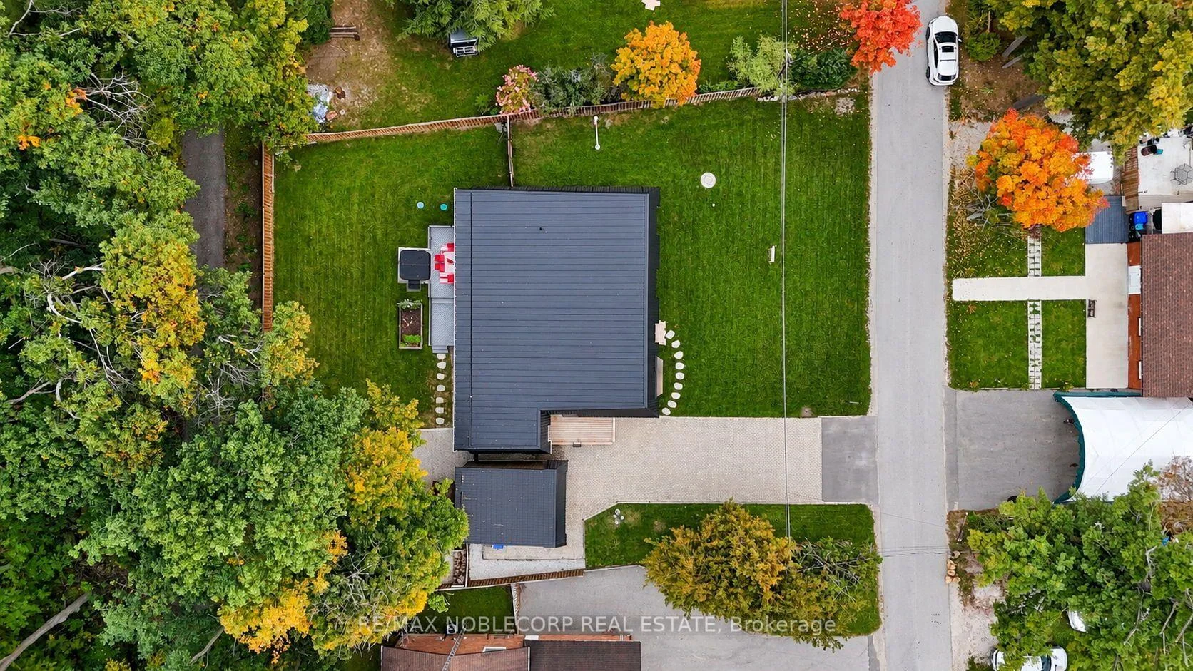 Photo 36 of 3914 Rosemary Lane, Innisfil, Rural Innisfil — HOMEH