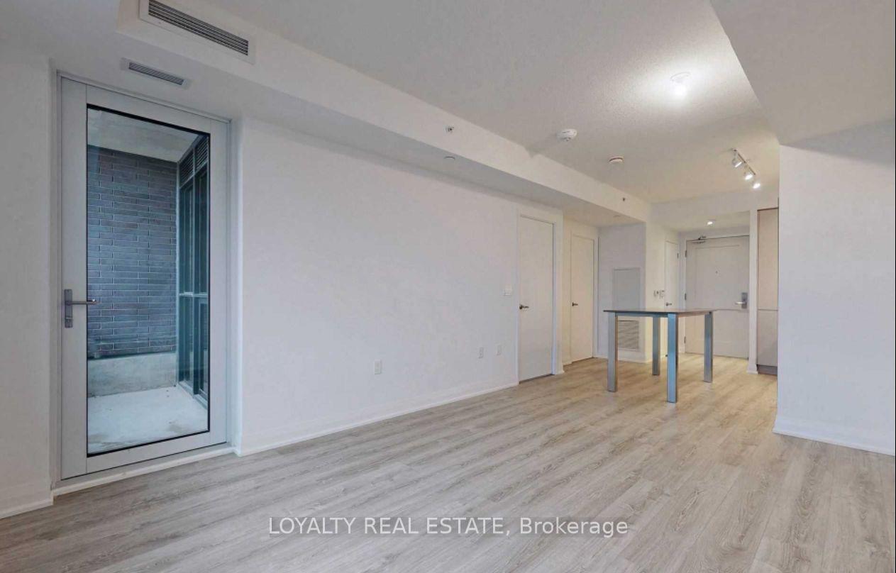 Photo 11 of Unit 419, 10 Gibbs Road, Etobicoke, Islington-City Centre West — HOMEH