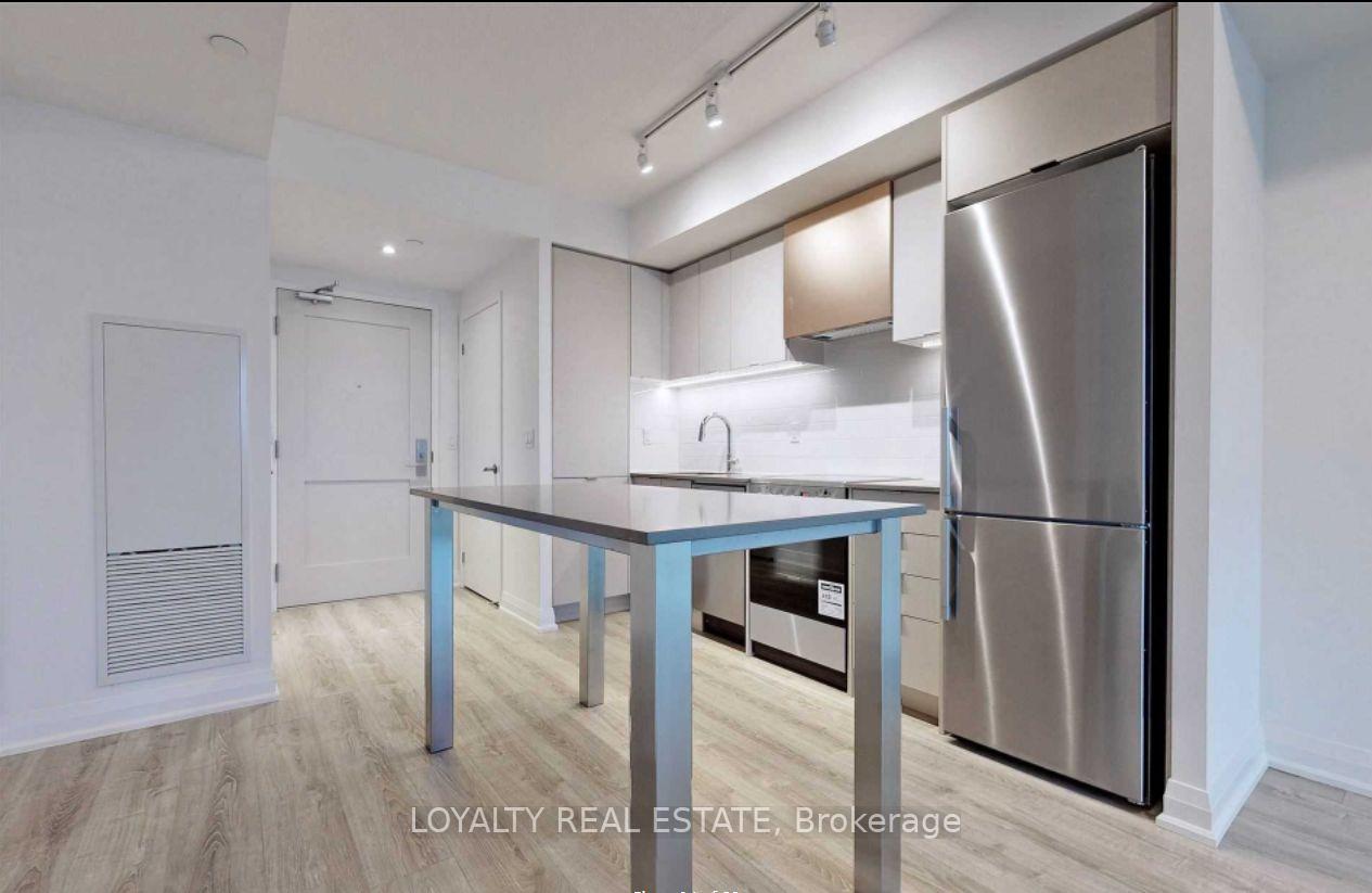 Photo 14 of Unit 419, 10 Gibbs Road, Etobicoke, Islington-City Centre West — HOMEH