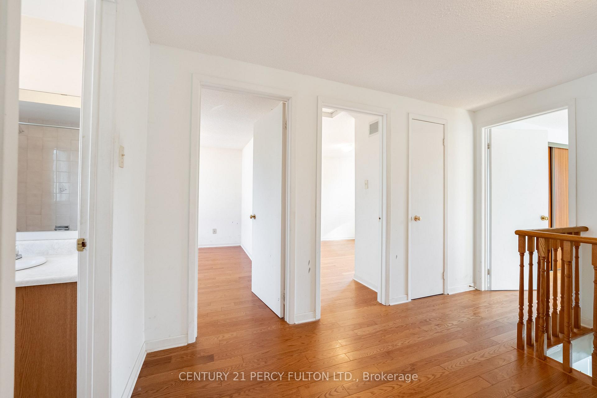 Photo 15 of 2 pennybrook Lane, Scarborough, Agincourt South-Malvern West — HOMEH