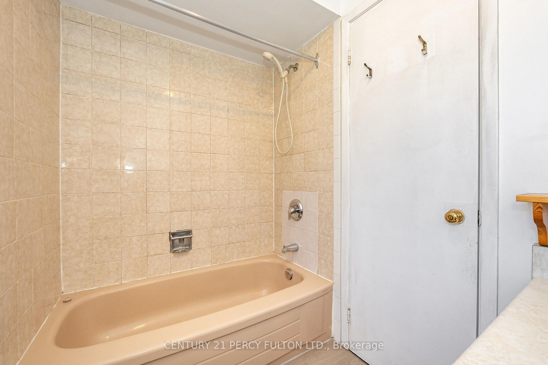 Photo 21 of 2 pennybrook Lane, Scarborough, Agincourt South-Malvern West — HOMEH