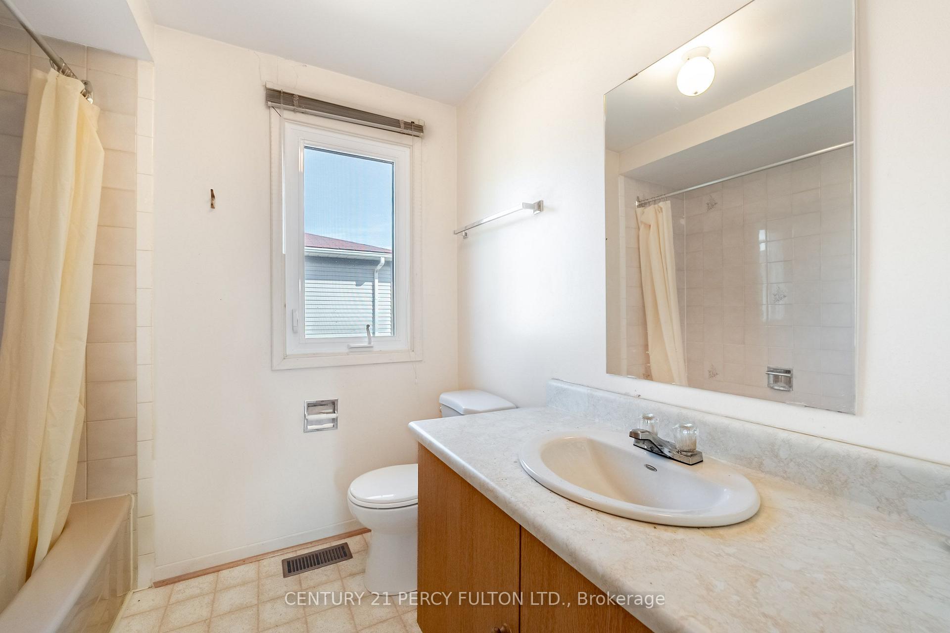 Photo 22 of 2 pennybrook Lane, Scarborough, Agincourt South-Malvern West — HOMEH