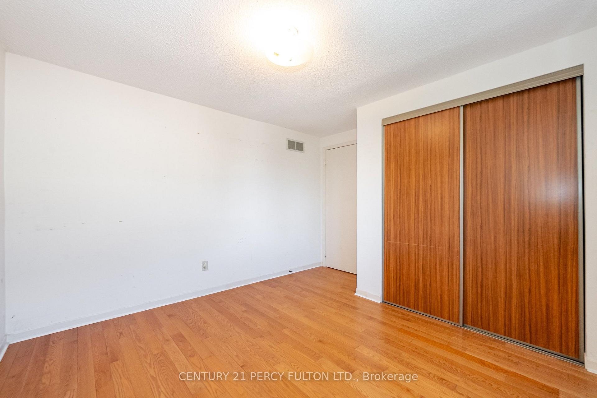 Photo 24 of 2 pennybrook Lane, Scarborough, Agincourt South-Malvern West — HOMEH