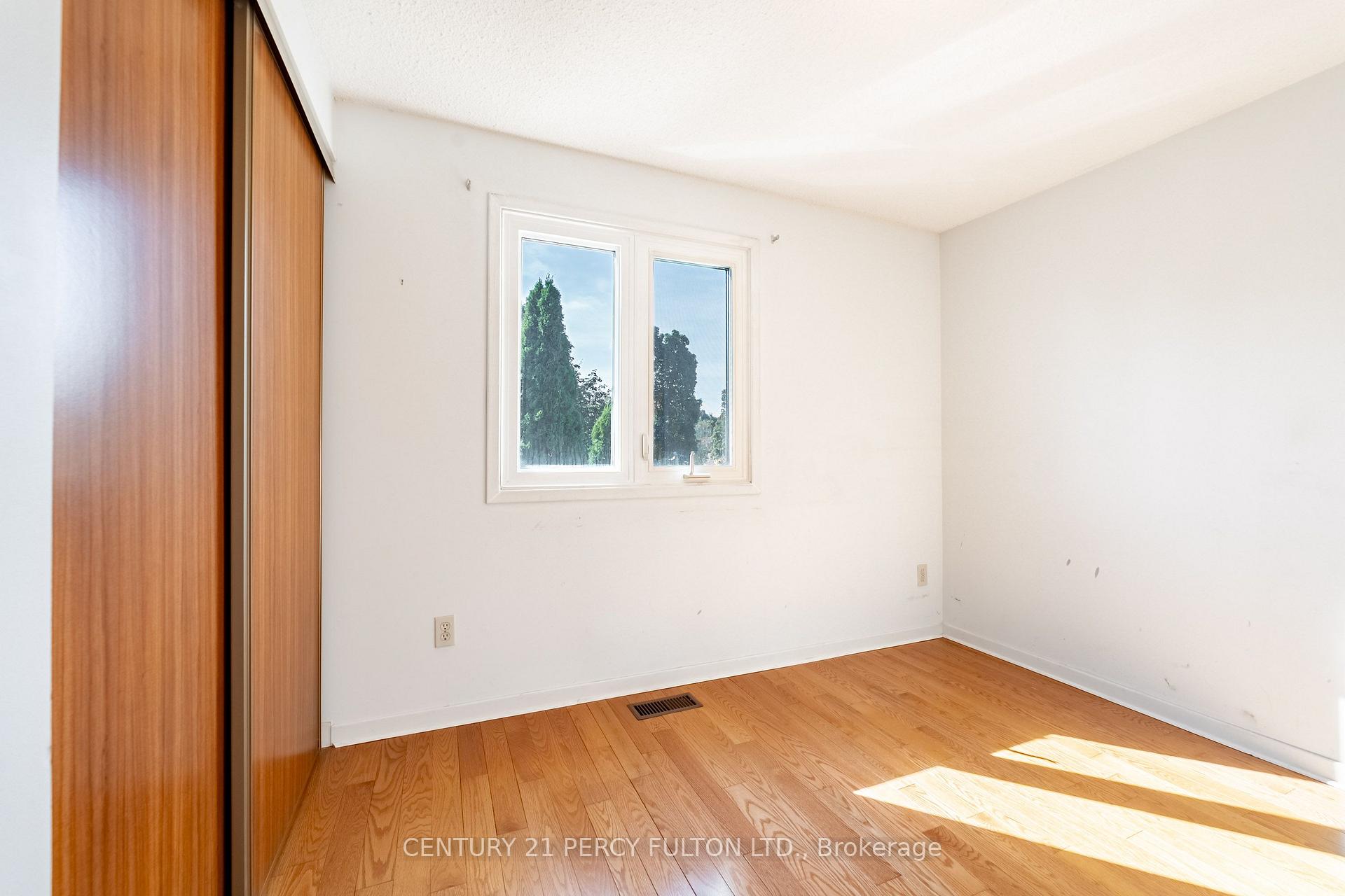 Photo 28 of 2 pennybrook Lane, Scarborough, Agincourt South-Malvern West — HOMEH