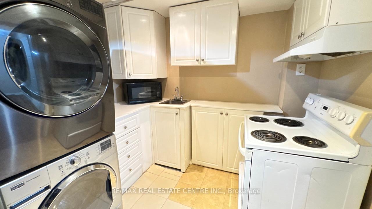 Photo 43 of 16 Nectarine Crescent, Brampton, Westgate — HOMEH