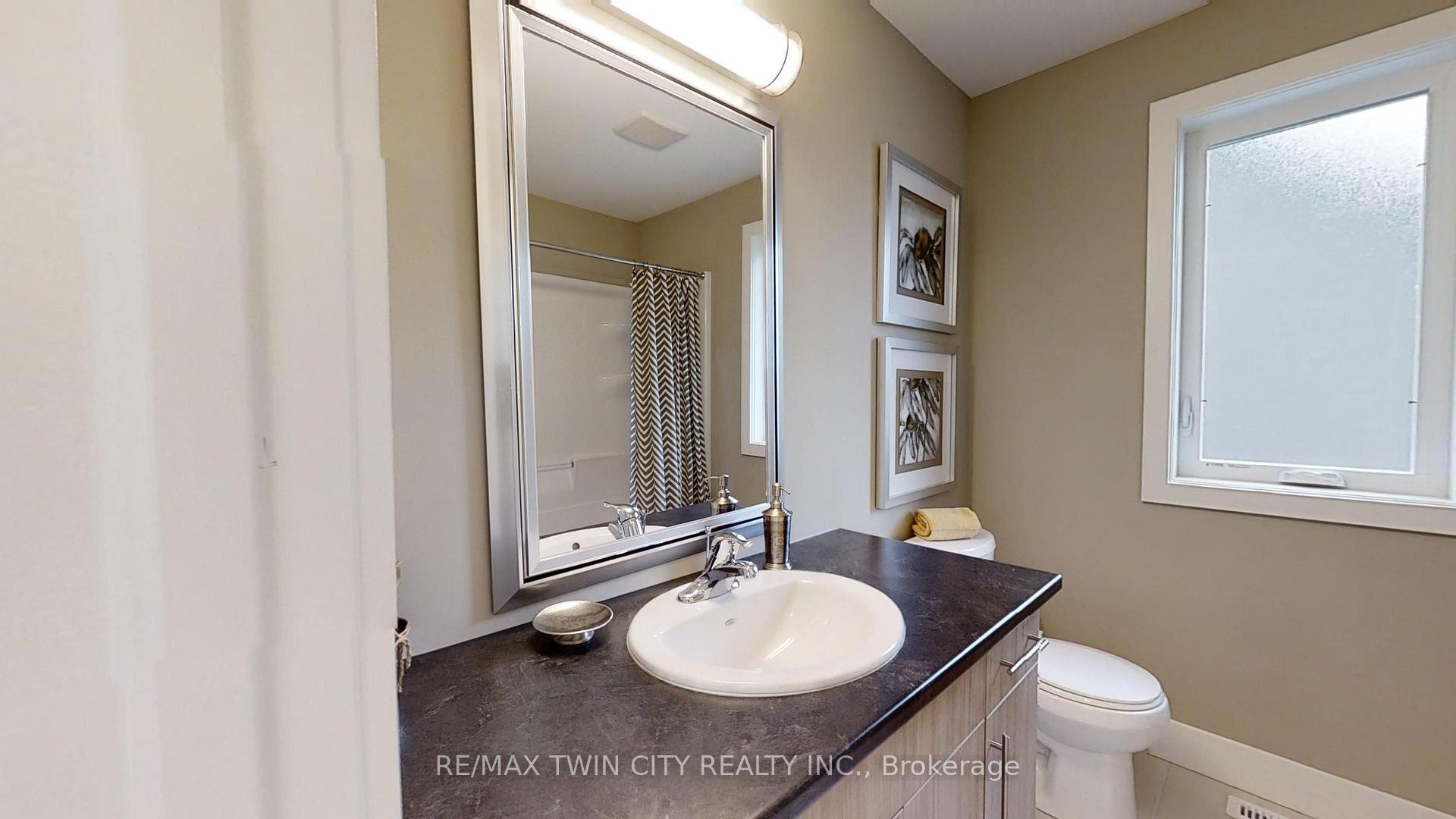 Photo 14 of 1711 Fairfield Road, London, South U — HOMEH