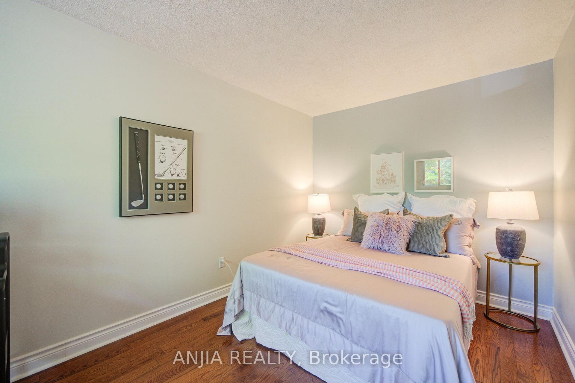 Photo 45 of 77 Royal Palm Drive, Brampton, Heart Lake East — HOMEH