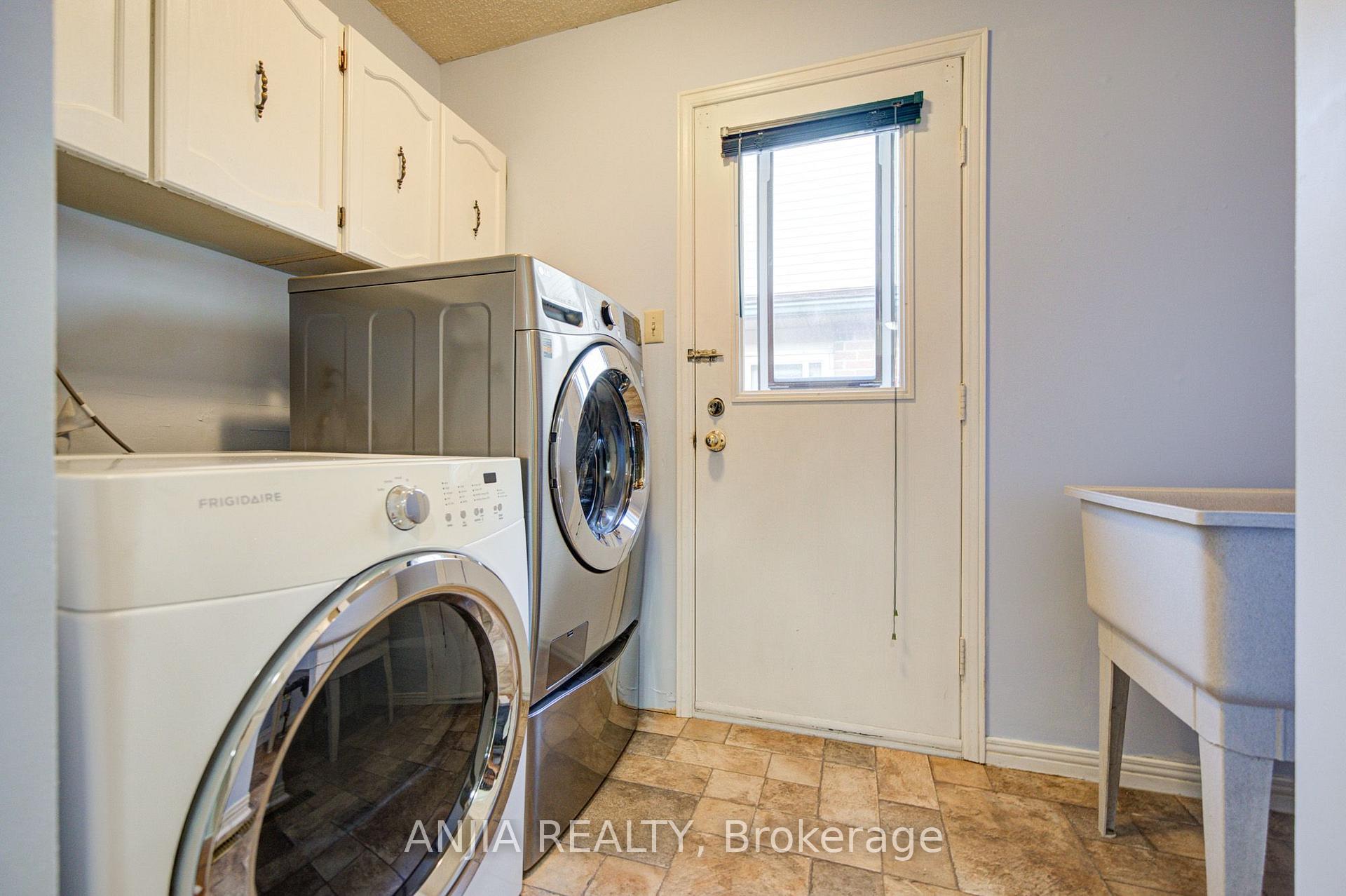 Photo 46 of 77 Royal Palm Drive, Brampton, Heart Lake East — HOMEH