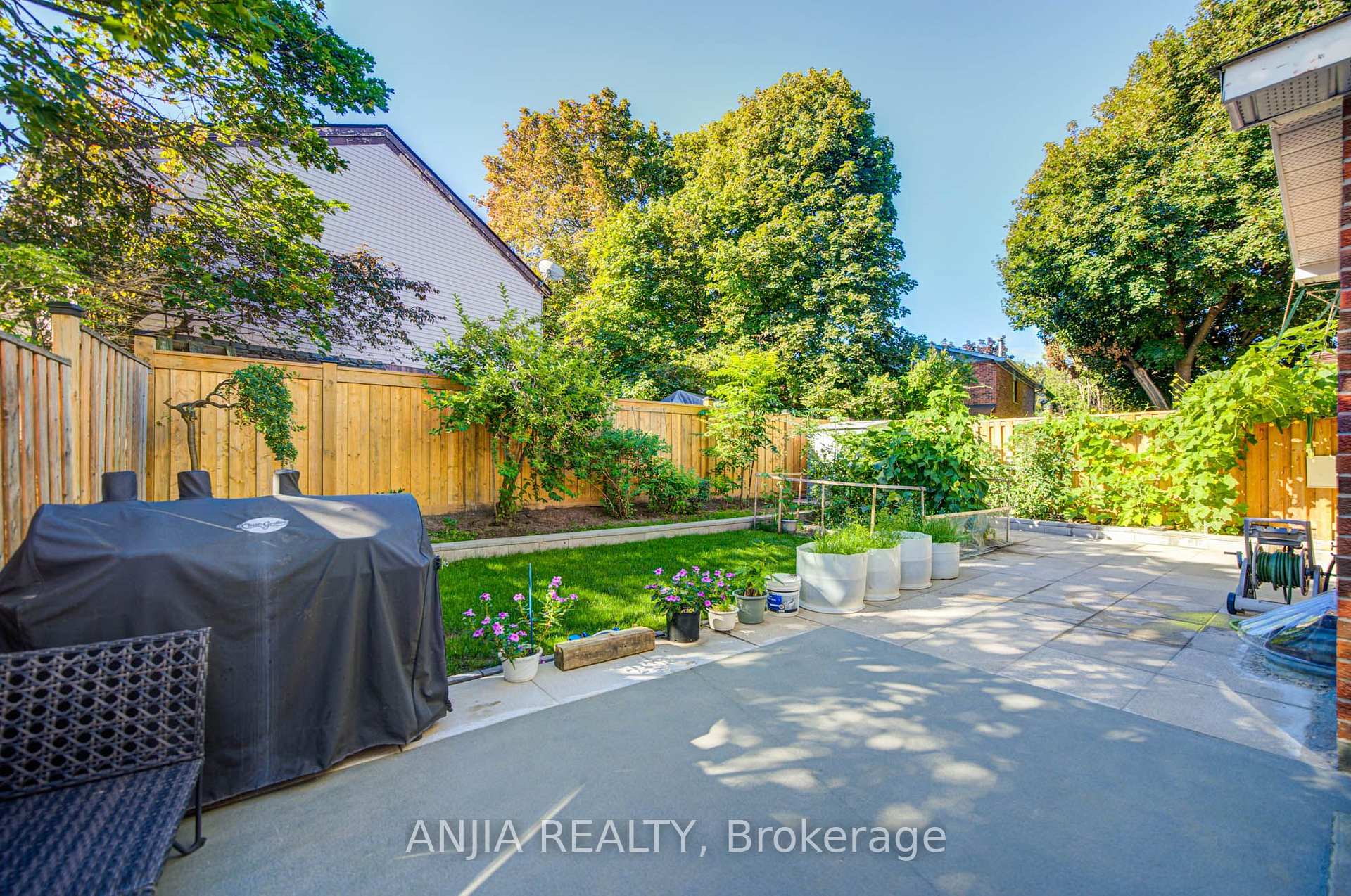 Photo 53 of 77 Royal Palm Drive, Brampton, Heart Lake East — HOMEH