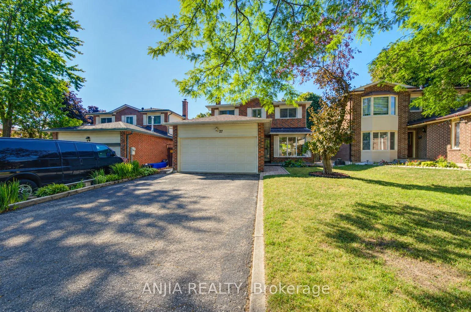 Photo 17 of 77 Royal Palm Drive, Brampton, Heart Lake East — HOMEH