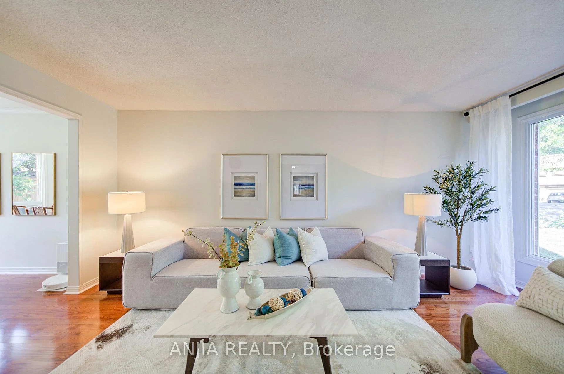Photo 34 of 77 Royal Palm Drive, Brampton, Heart Lake East — HOMEH
