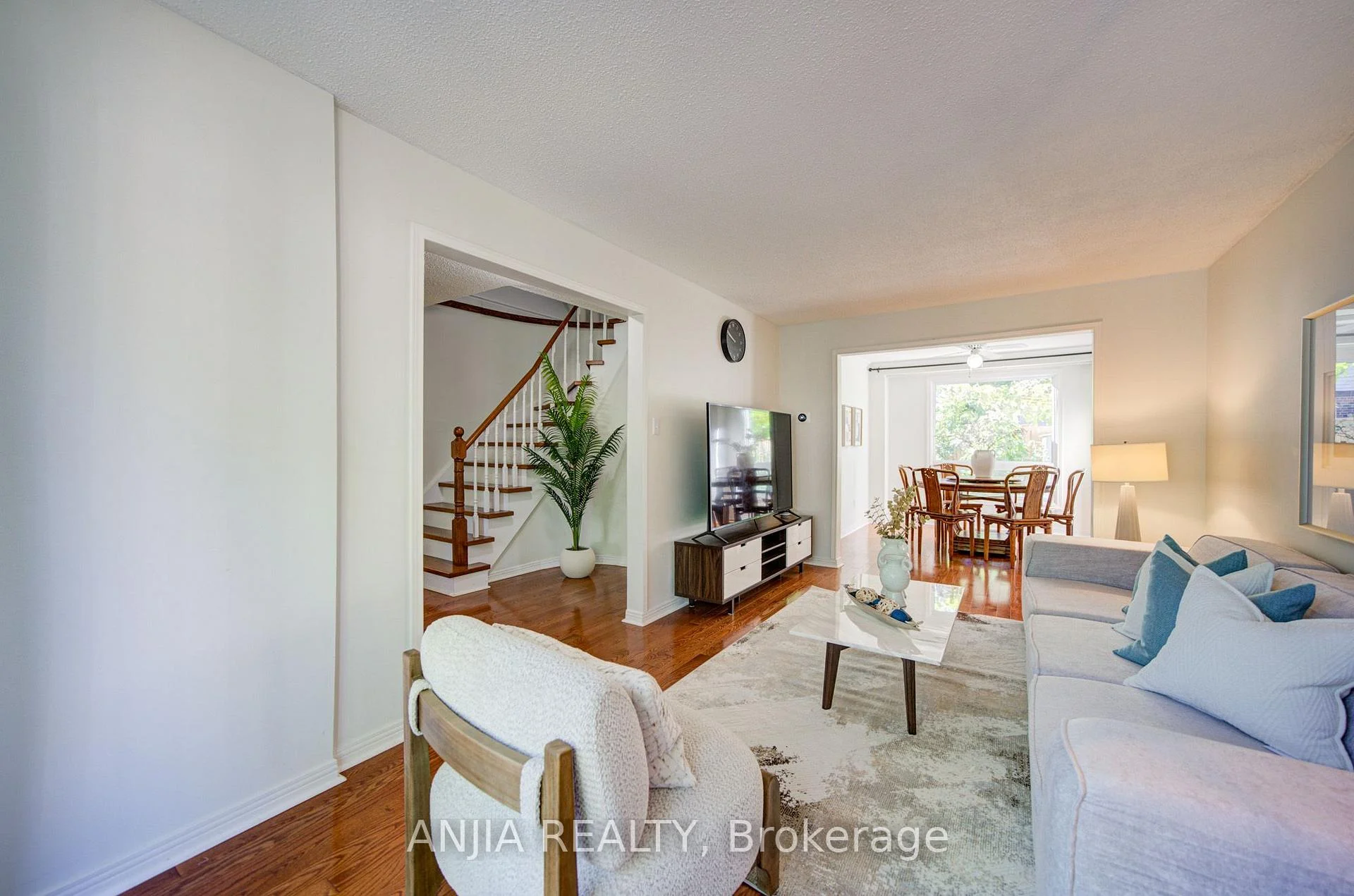 Photo 36 of 77 Royal Palm Drive, Brampton, Heart Lake East — HOMEH