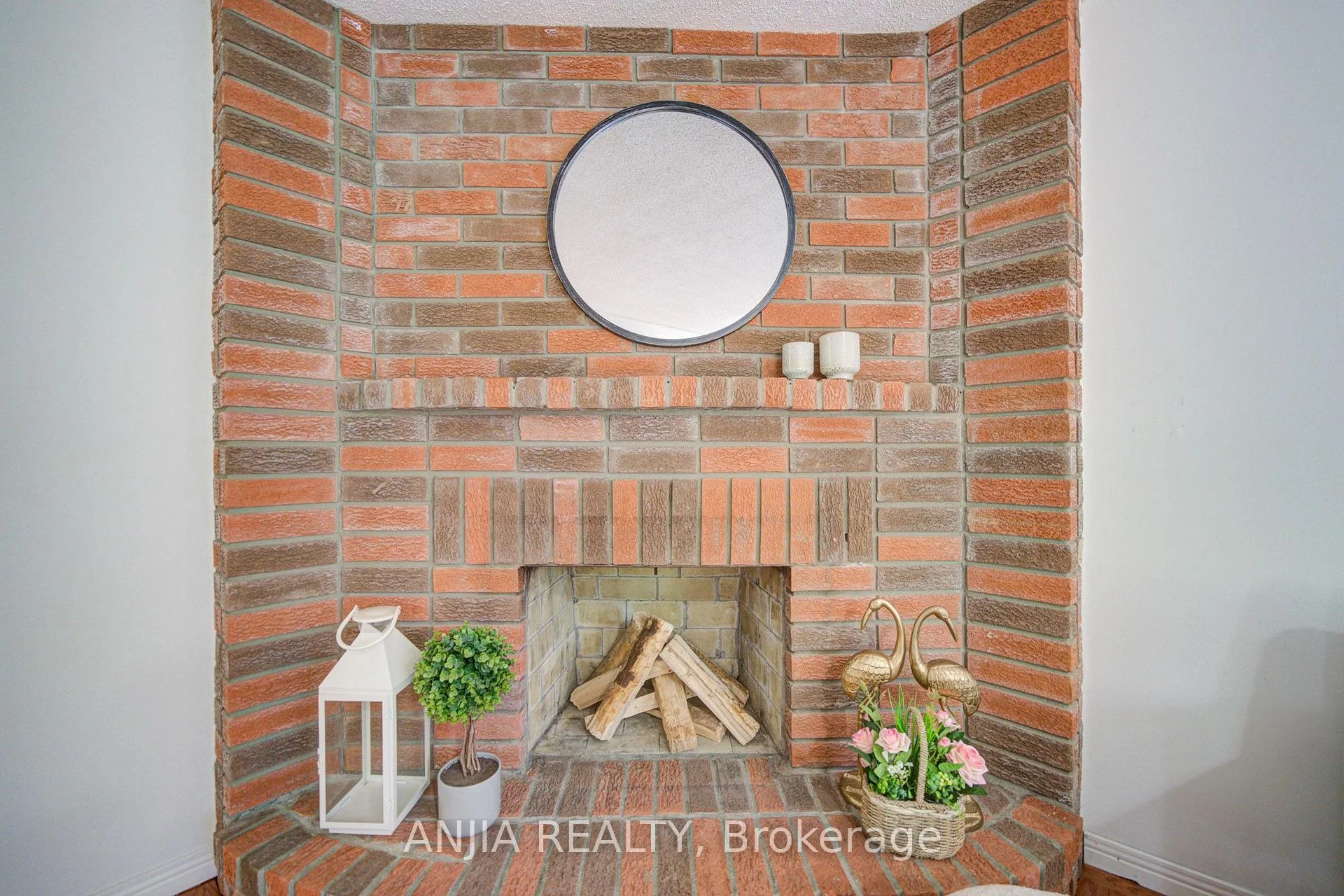 Photo 57 of 77 Royal Palm Drive, Brampton, Heart Lake East — HOMEH