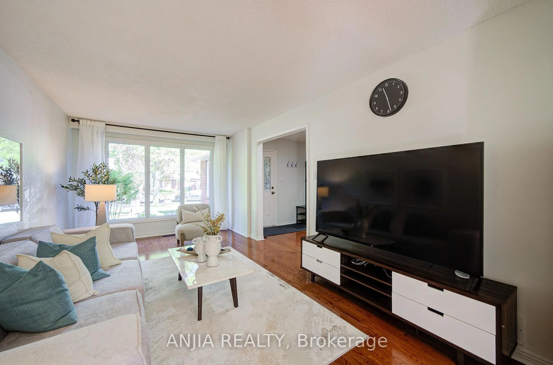 Photo 72 of 77 Royal Palm Drive, Brampton, Heart Lake East — HOMEH