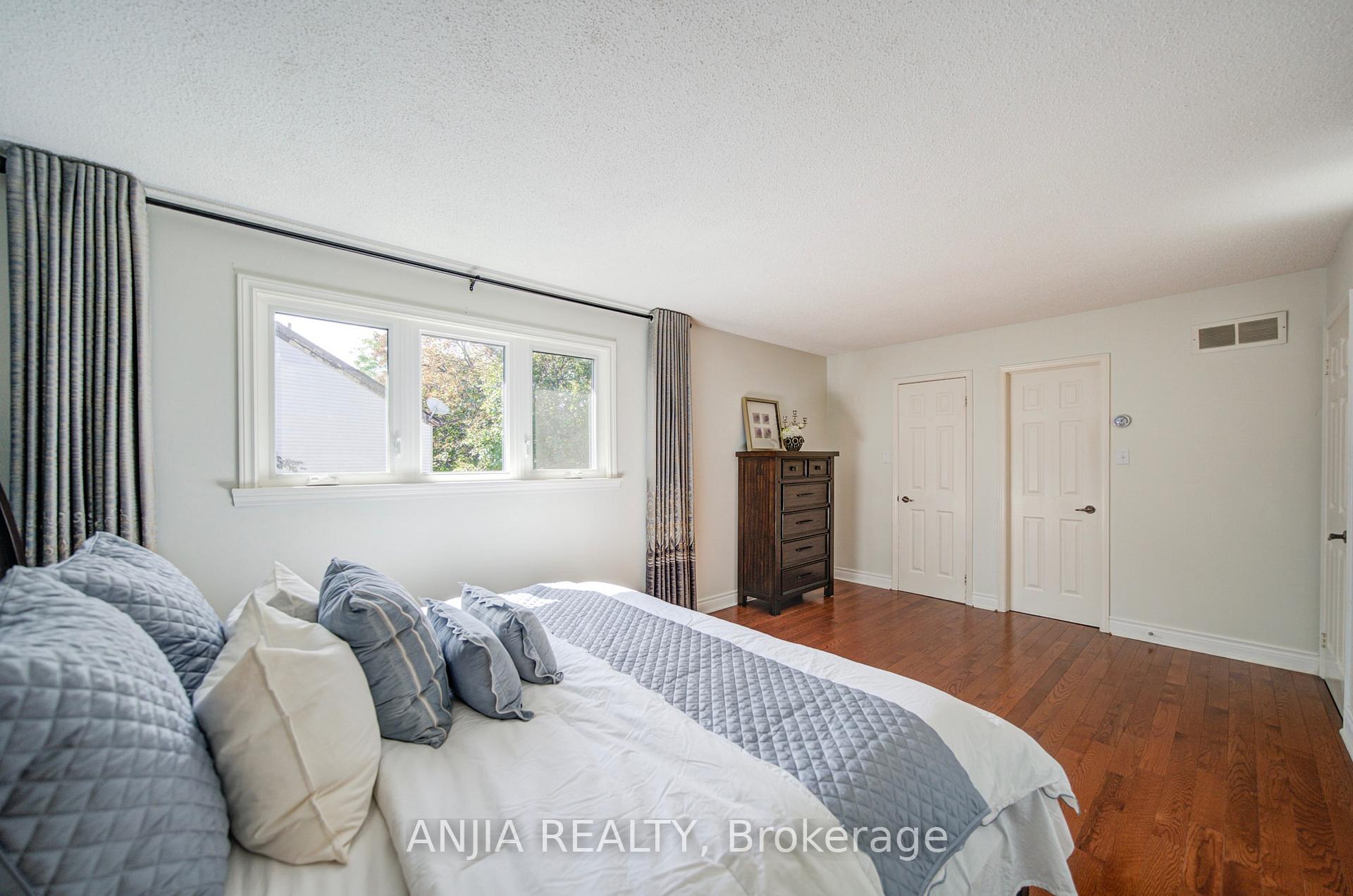 Photo 55 of 77 Royal Palm Drive, Brampton, Heart Lake East — HOMEH