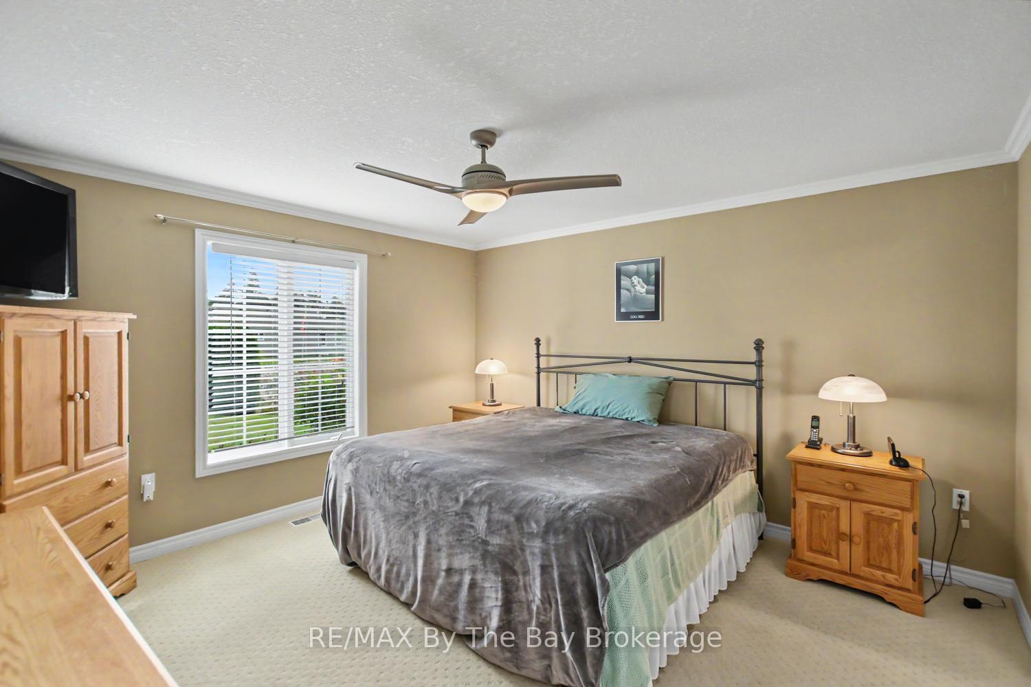 Photo 25 of 19 Kentucky Avenue, Wasaga Beach — HOMEH