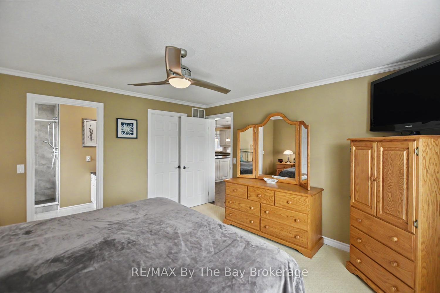 Photo 27 of 19 Kentucky Avenue, Wasaga Beach — HOMEH