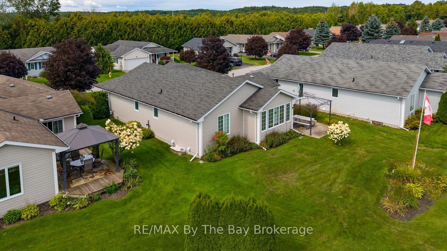 Photo 40 of 19 Kentucky Avenue, Wasaga Beach — HOMEH