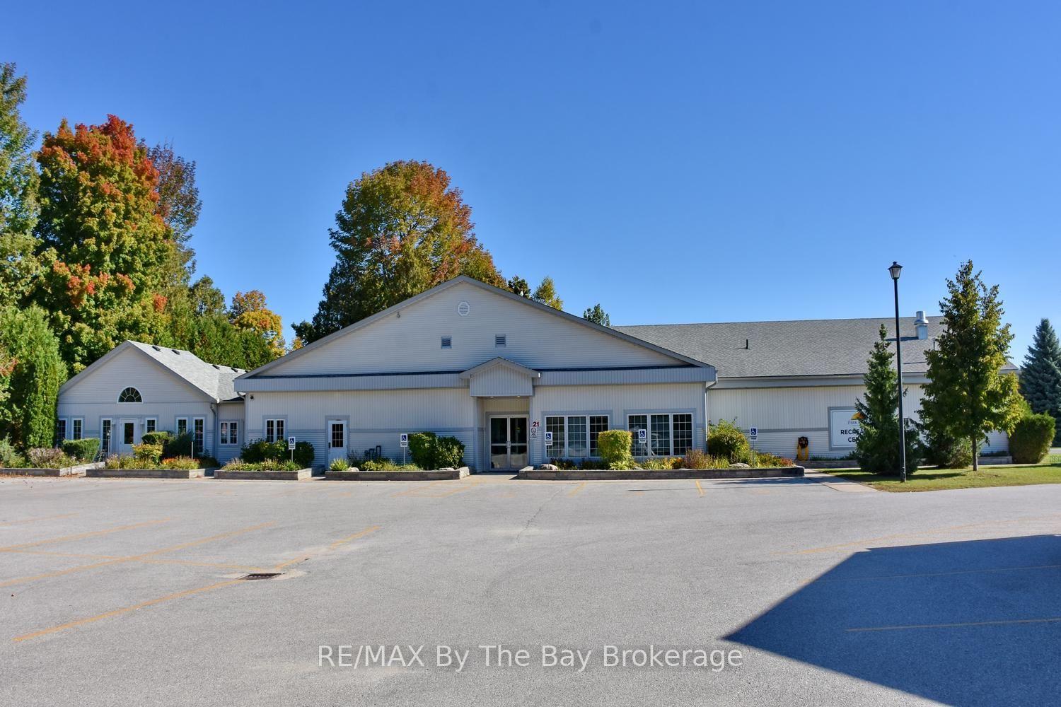 Photo 48 of 19 Kentucky Avenue, Wasaga Beach — HOMEH