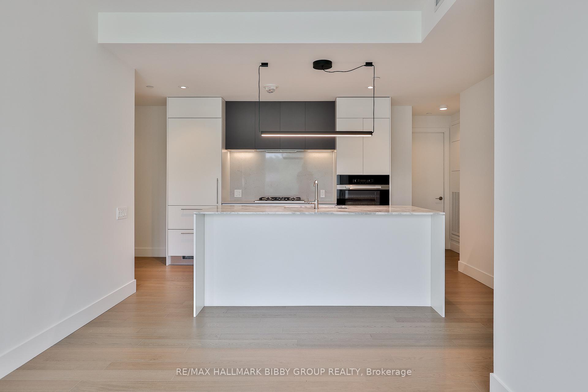 Photo 8 of Unit 212, 1414 Bayview Avenue, Toronto, Mount Pleasant East — HOMEH