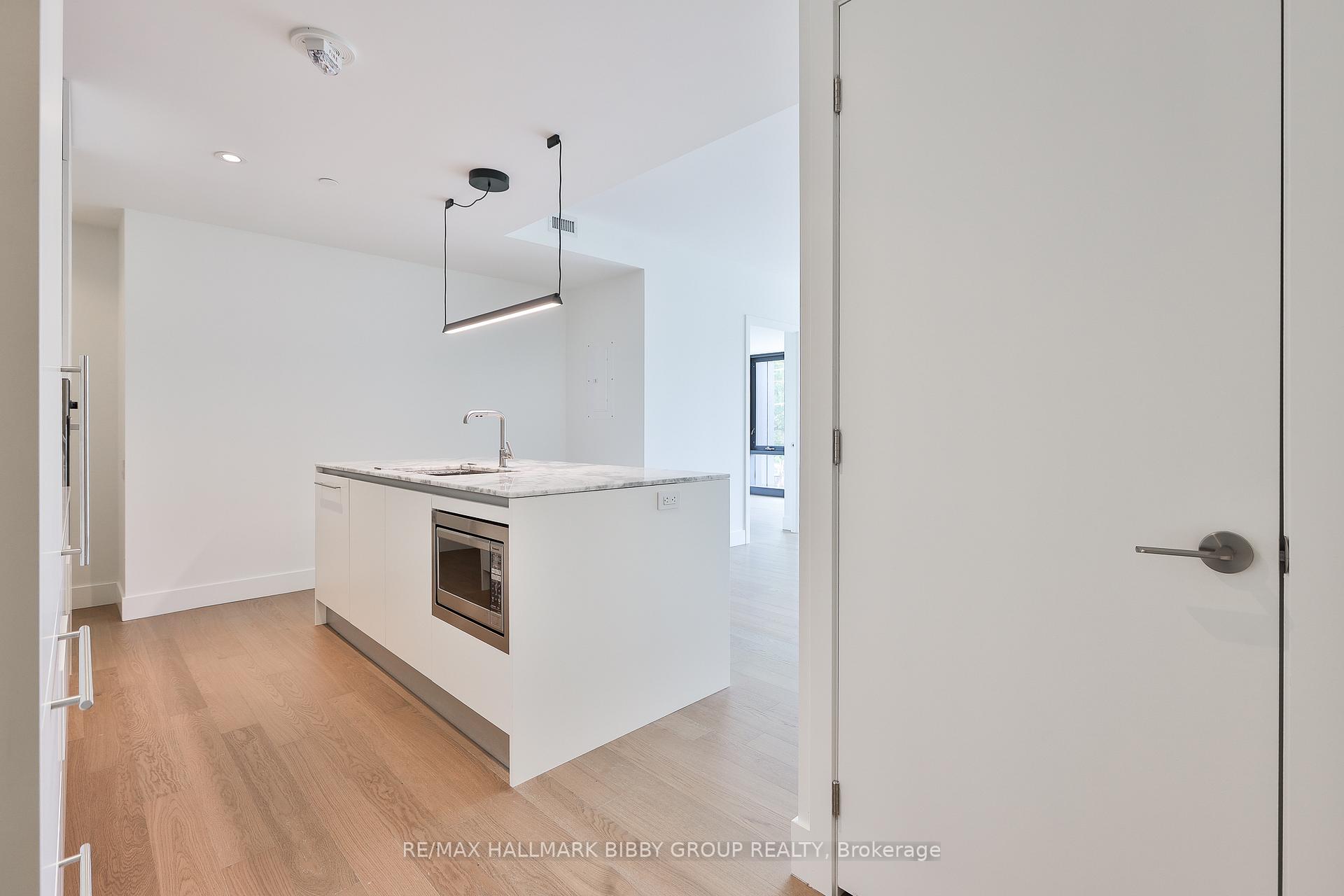 Photo 10 of Unit 212, 1414 Bayview Avenue, Toronto, Mount Pleasant East — HOMEH