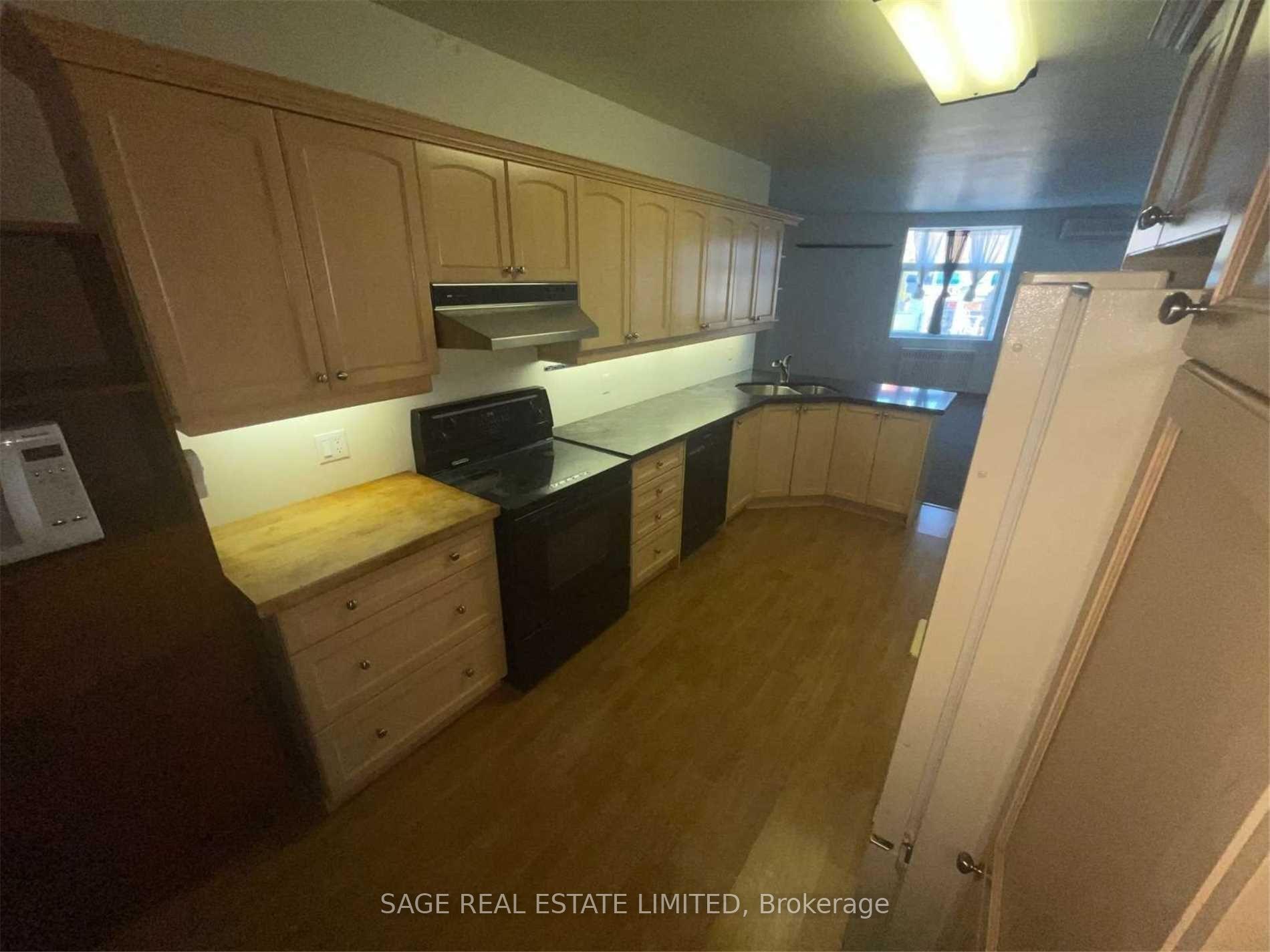 Photo 4 of Unit 2, 2500 Kingston Road, Scarborough, Birchcliffe-Cliffside — HOMEH