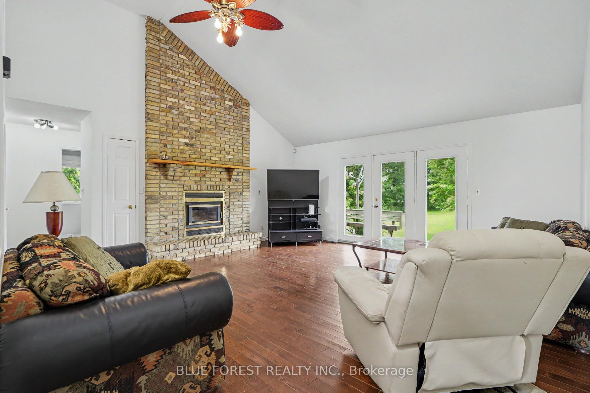 Photo 16 of 23706 Gray Line, West Elgin, Rural West Elgin — HOMEH