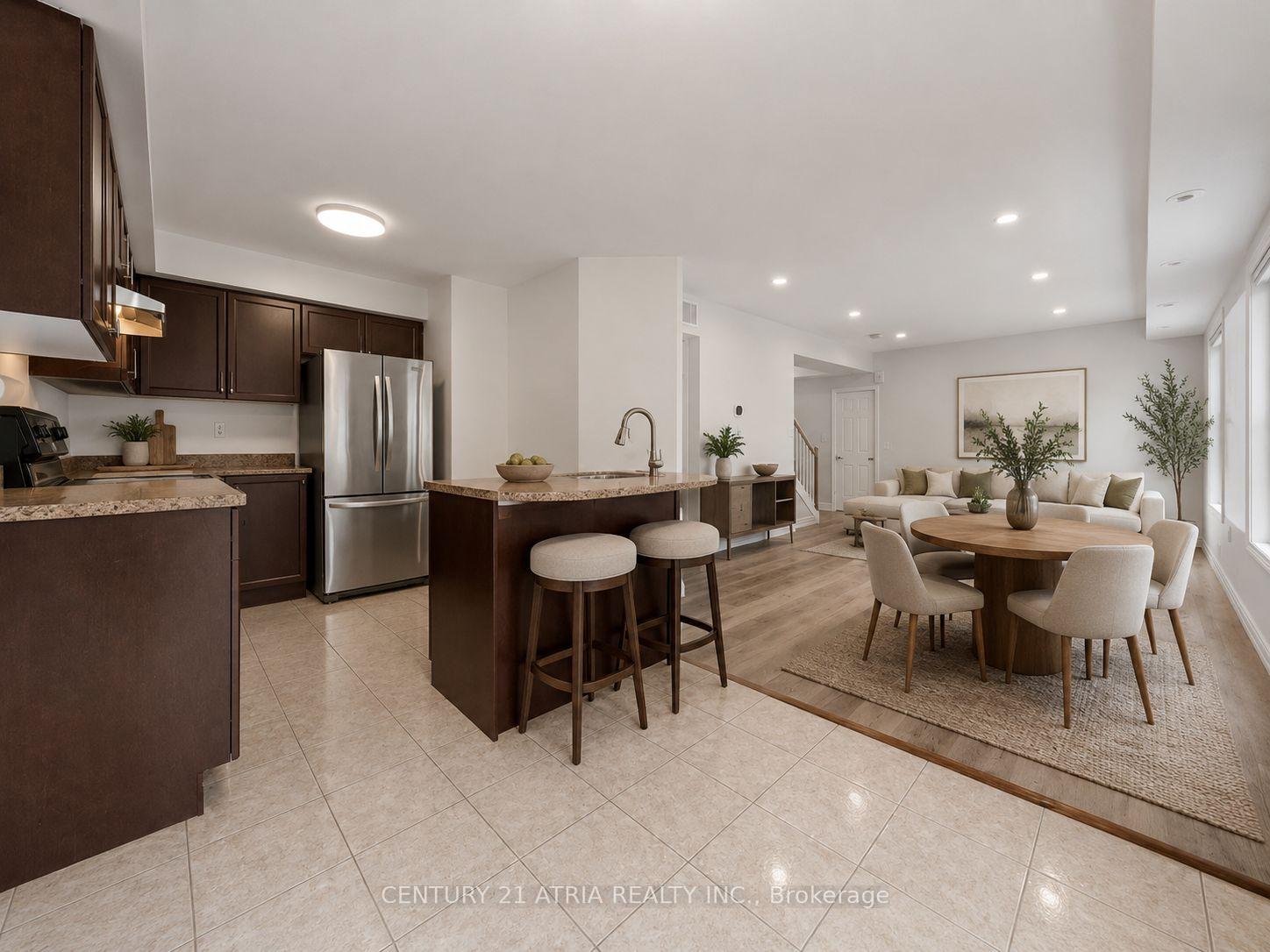 Photo 6 of 92 Louisbourg Way, Markham, Greensborough — HOMEH