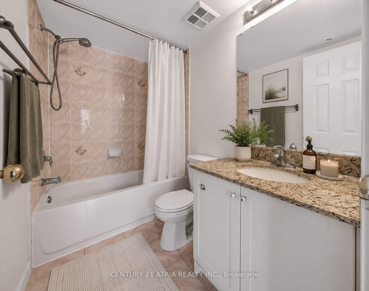 Photo 11 of 92 Louisbourg Way, Markham, Greensborough — HOMEH