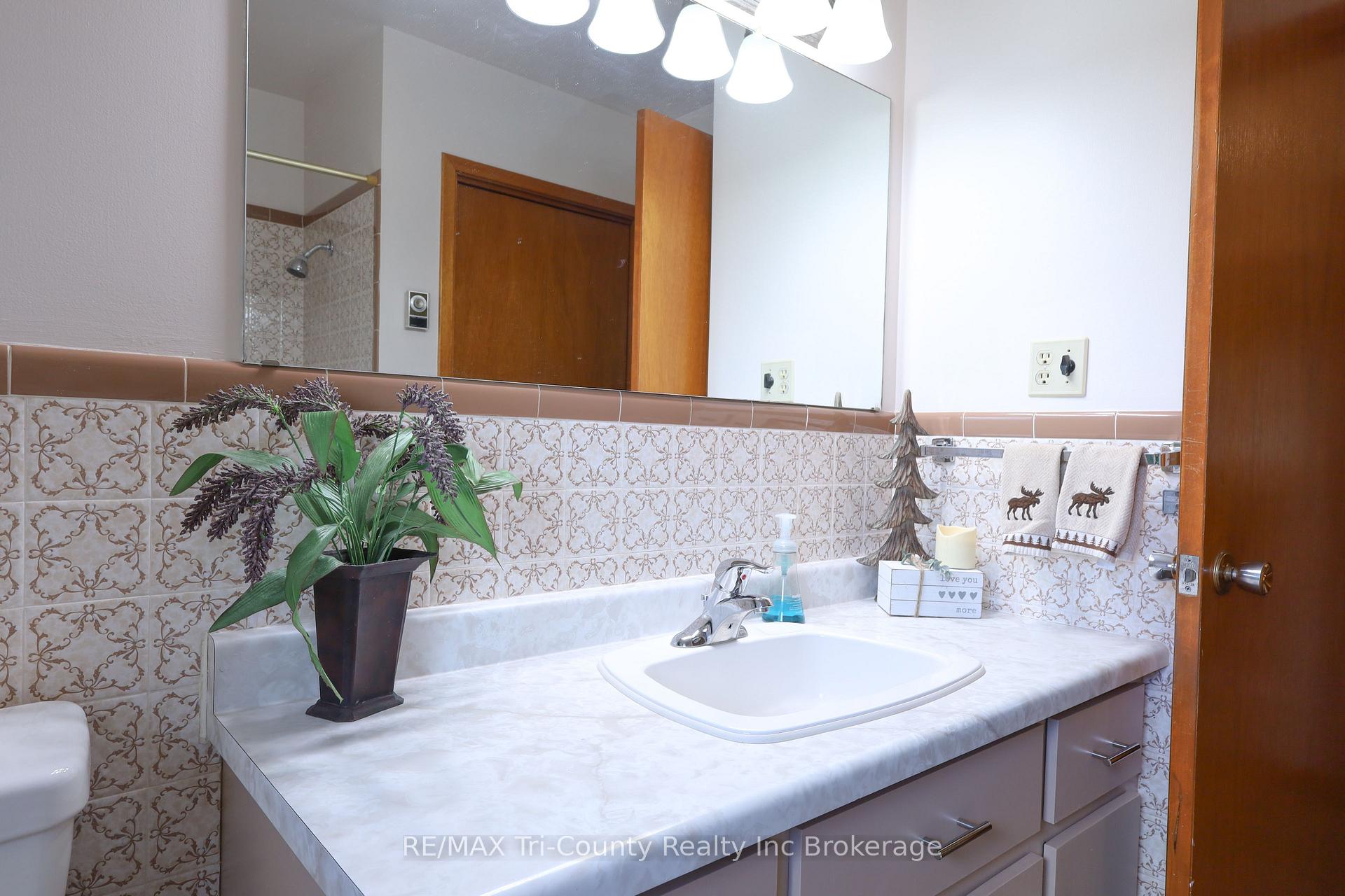 Photo 20 of 9113 Plank Road, Bayham, Straffordville — HOMEH