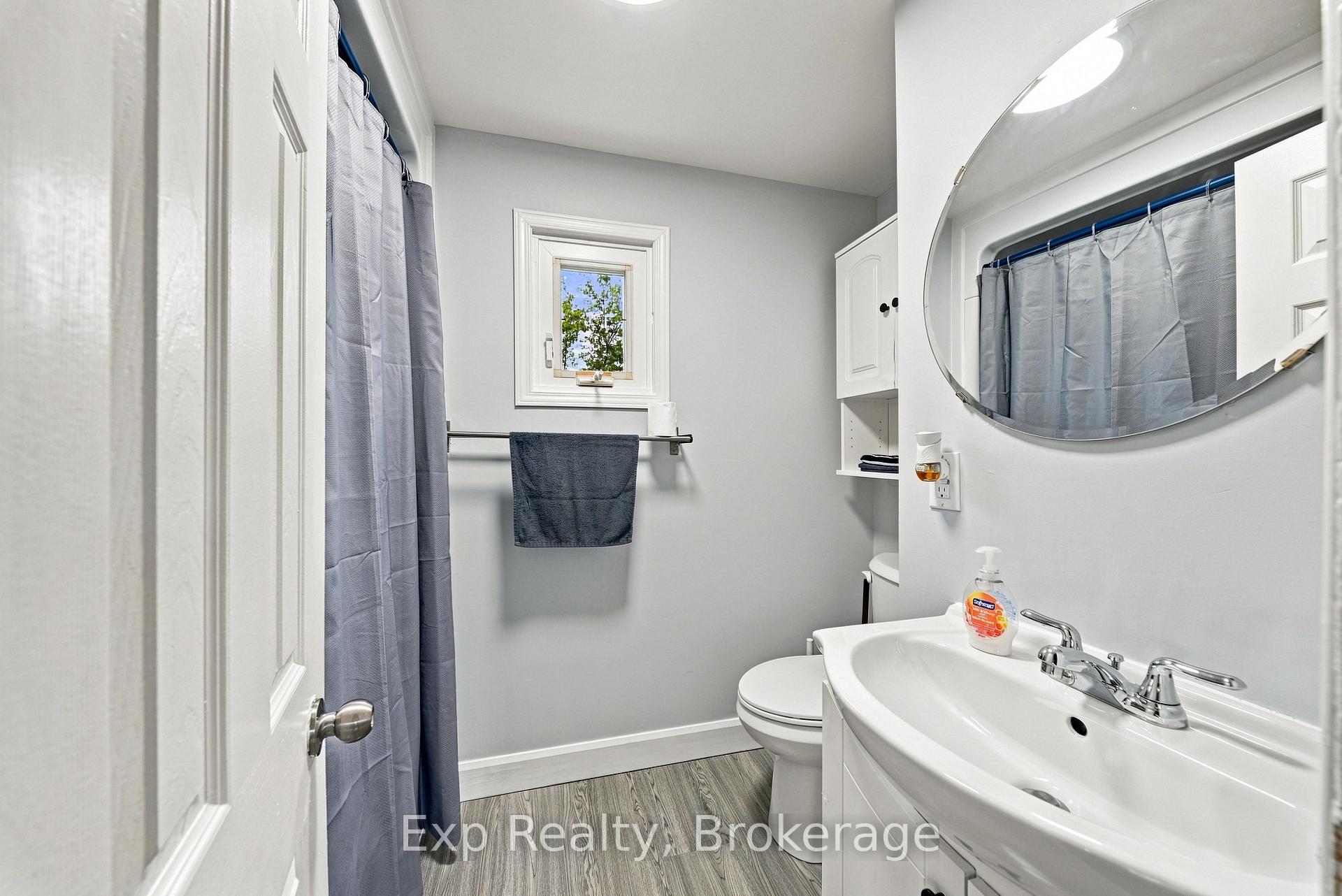 Photo 13 of 134 Catharine Street, Belleville, Thurlow Ward — HOMEH