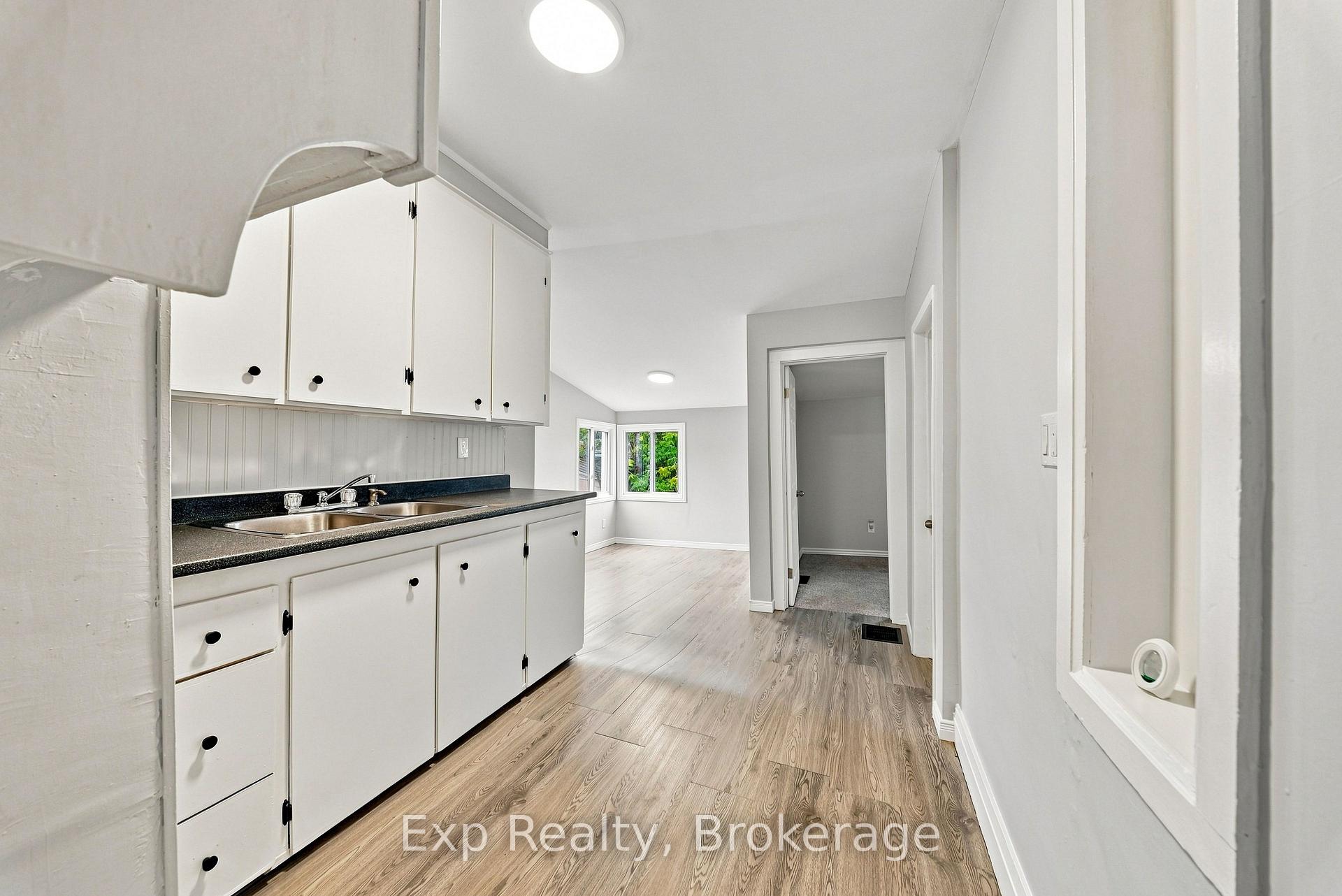 Photo 15 of 134 Catharine Street, Belleville, Thurlow Ward — HOMEH