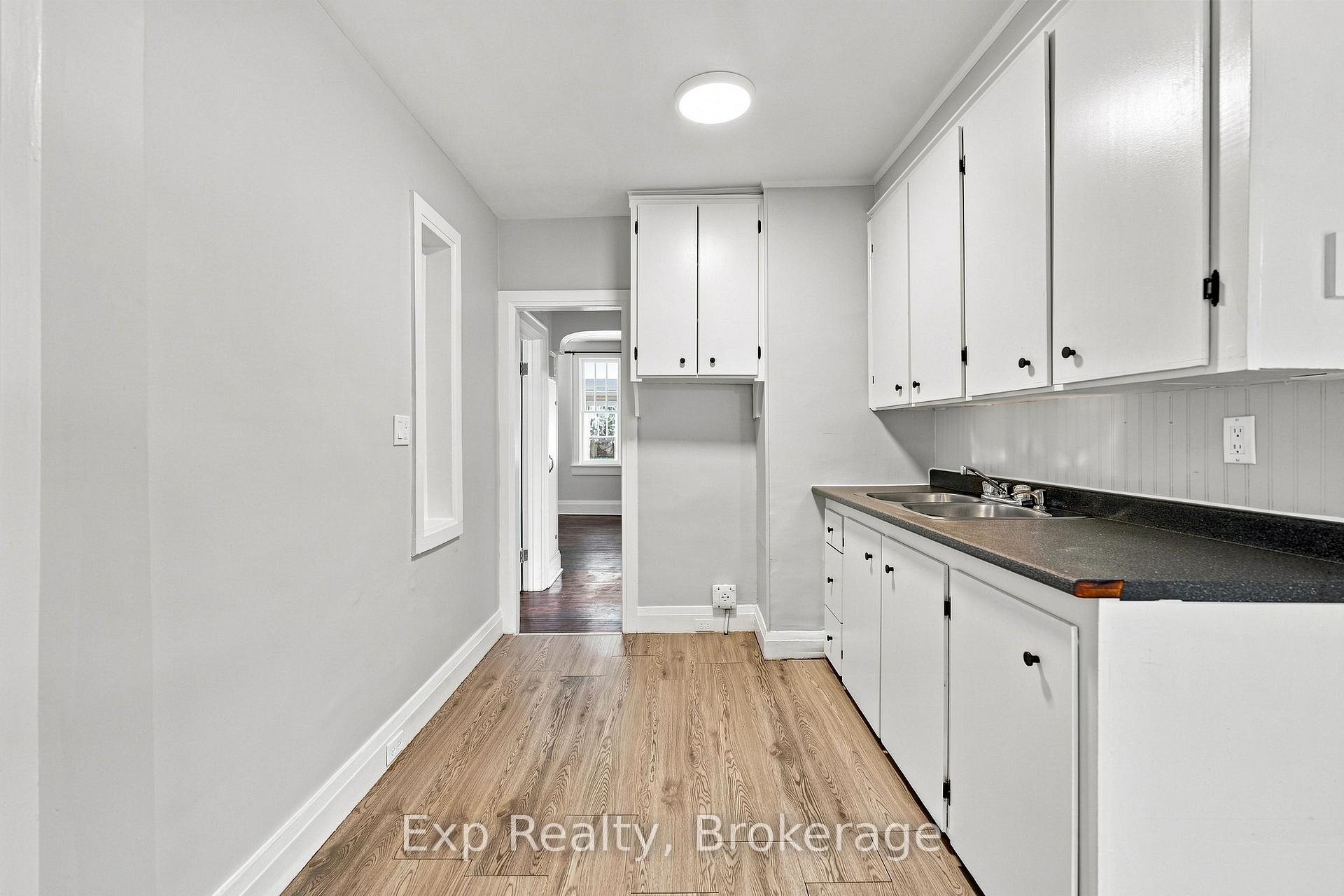Photo 16 of 134 Catharine Street, Belleville, Thurlow Ward — HOMEH