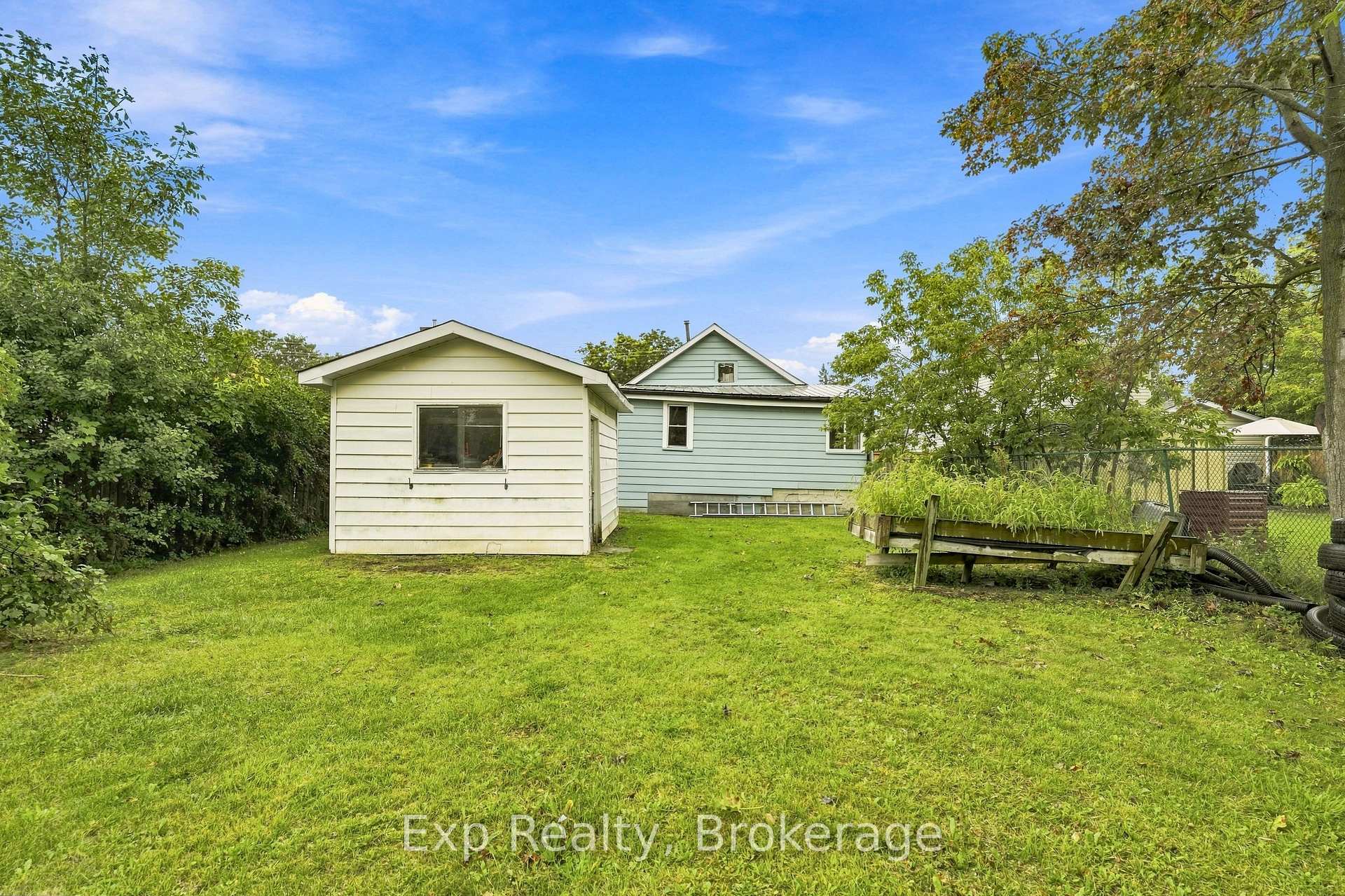 Photo 26 of 134 Catharine Street, Belleville, Thurlow Ward — HOMEH