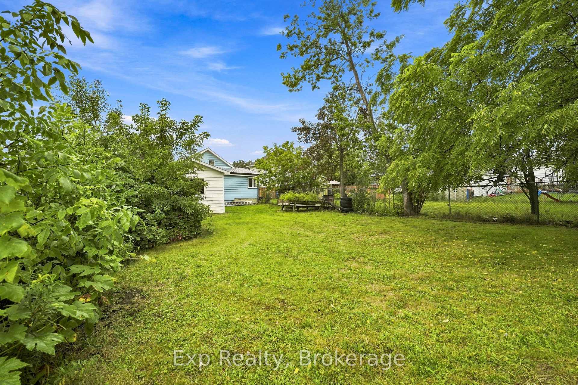 Photo 27 of 134 Catharine Street, Belleville, Thurlow Ward — HOMEH