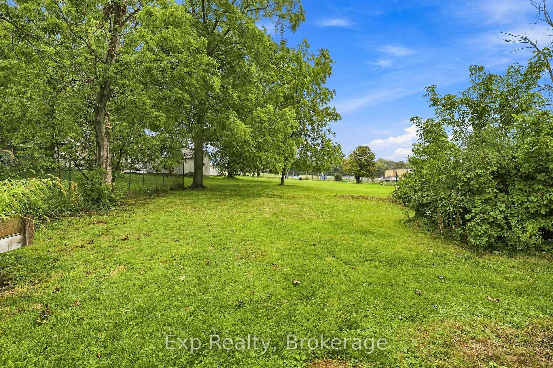 Photo 28 of 134 Catharine Street, Belleville, Thurlow Ward — HOMEH