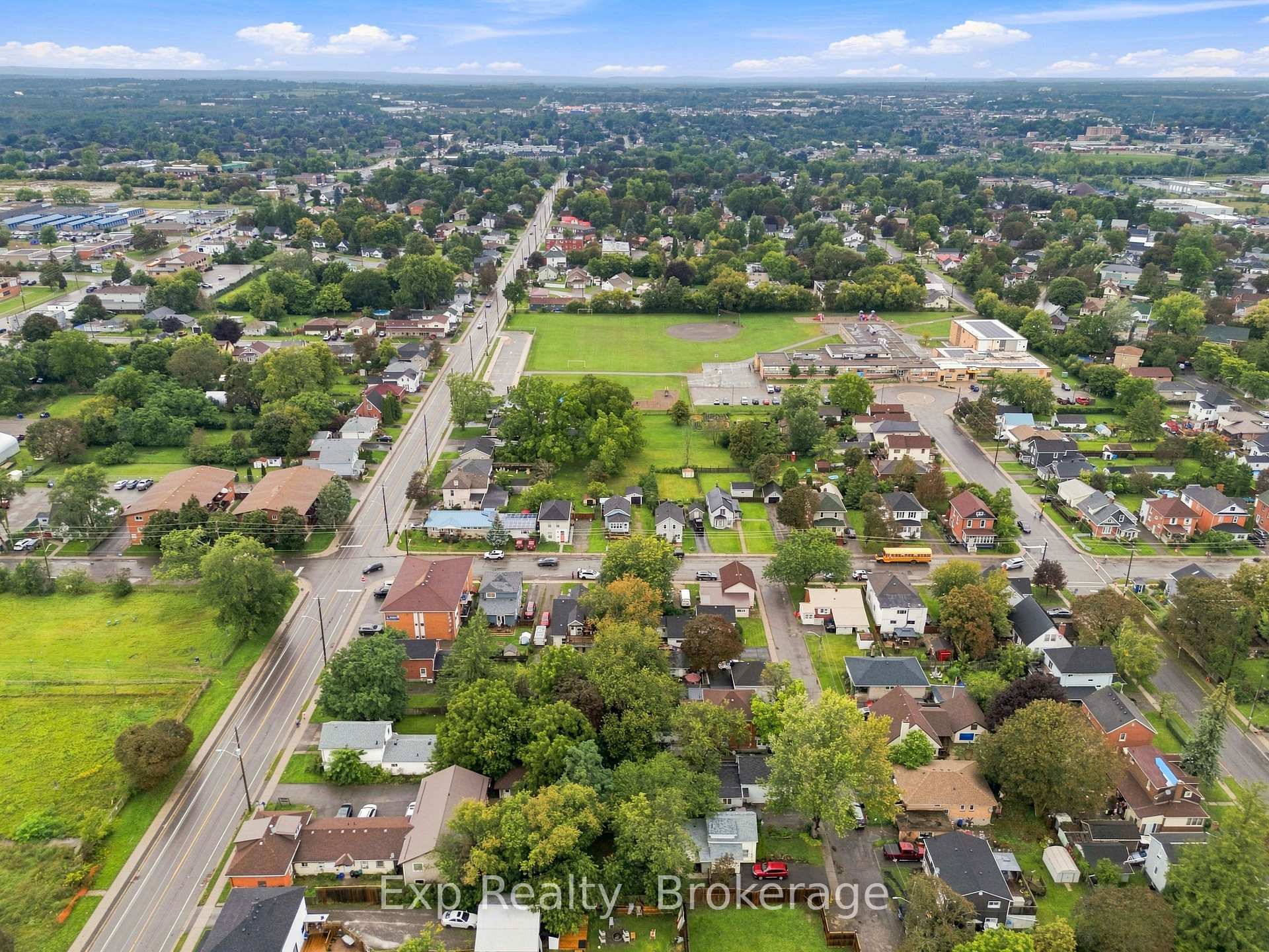 Photo 32 of 134 Catharine Street, Belleville, Thurlow Ward — HOMEH