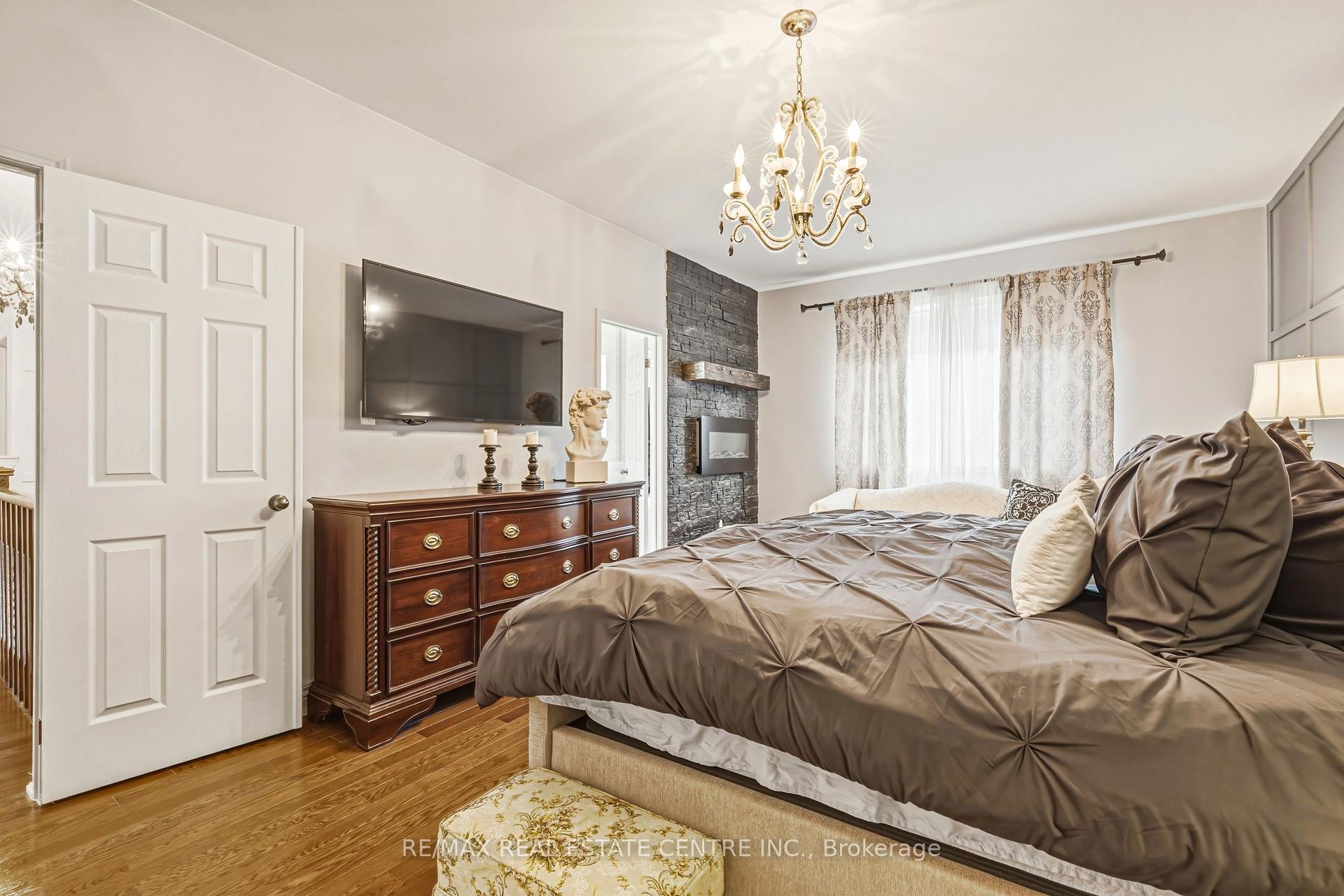 Photo 21 of 37 Lambert Crescent, Brantford, Empire — HOMEH