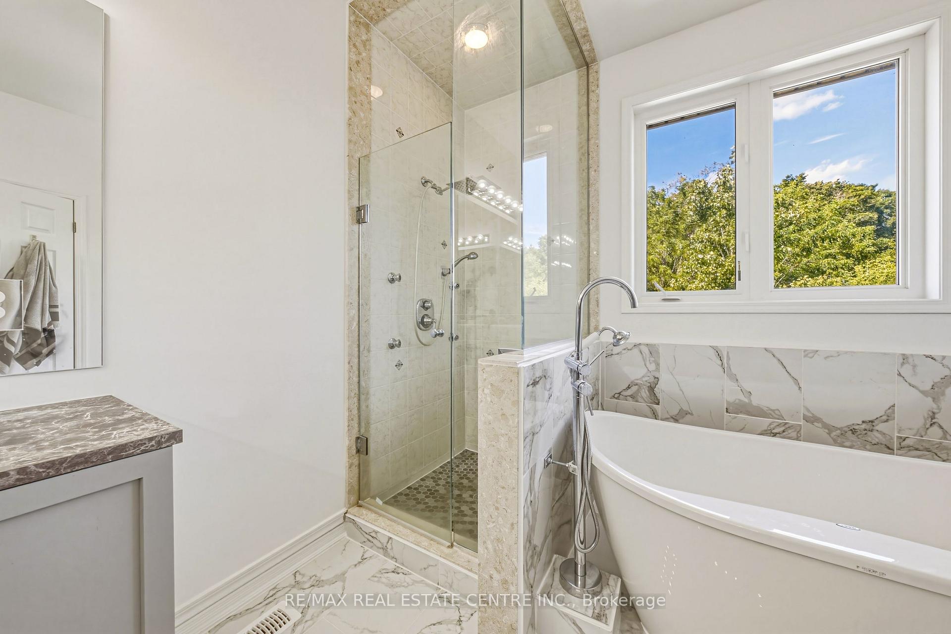 Photo 24 of 37 Lambert Crescent, Brantford, Empire — HOMEH